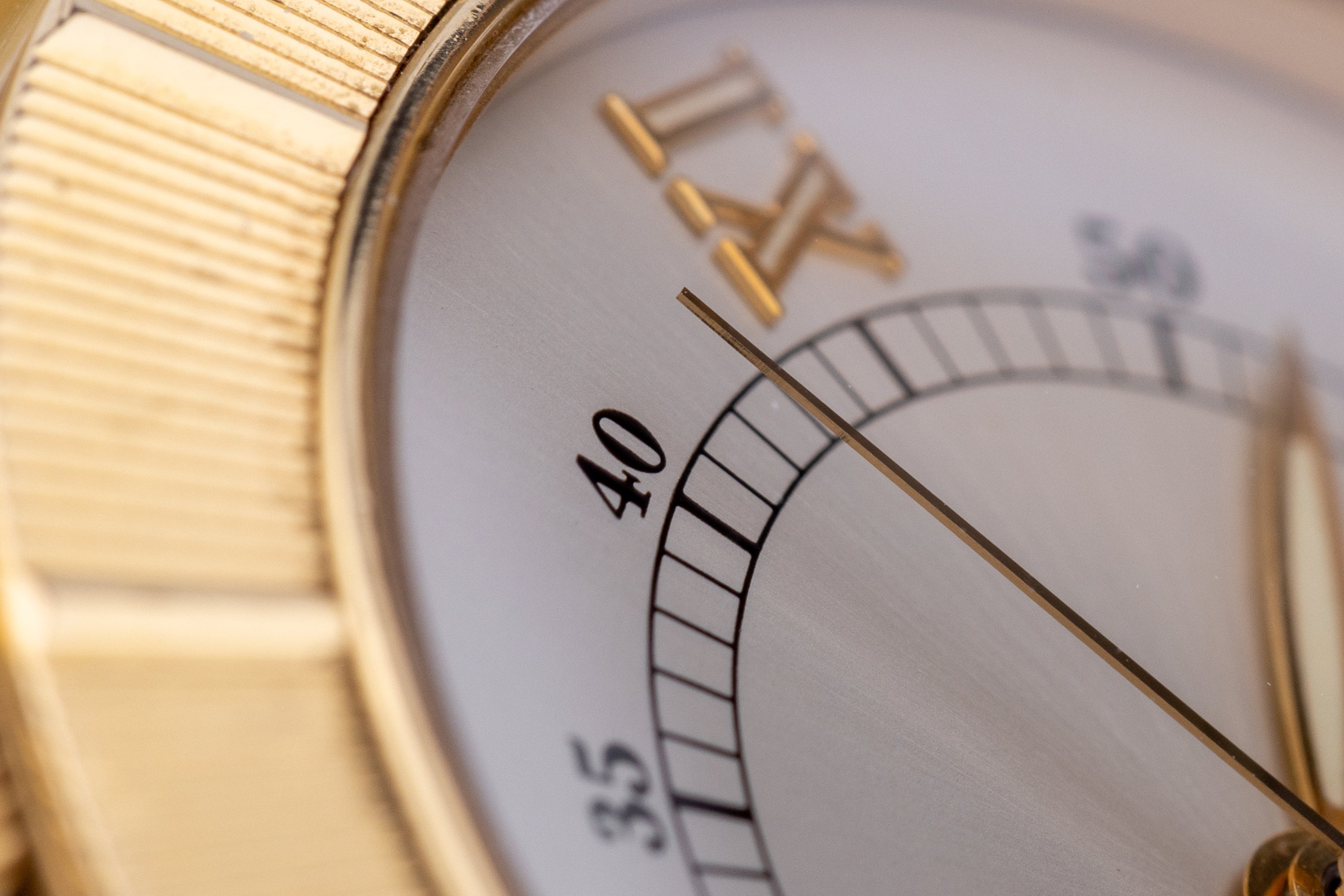 Patek Philippe Neptune | REF. 5081/1 | Sunburst Silvered Dial | 18k Yellow Gold | 1996 | Extract from the Archives