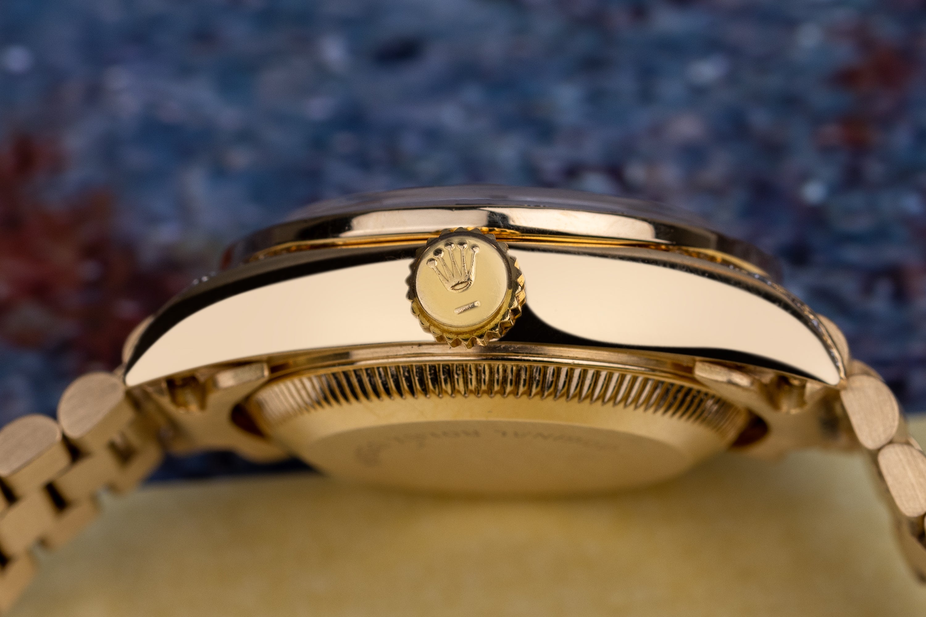 Rolex Lady DateJust | REF. 69158 | Champagne Diamond Dial | Sapphire Diamond Bezel & Shoulders | 18K Yellow Gold