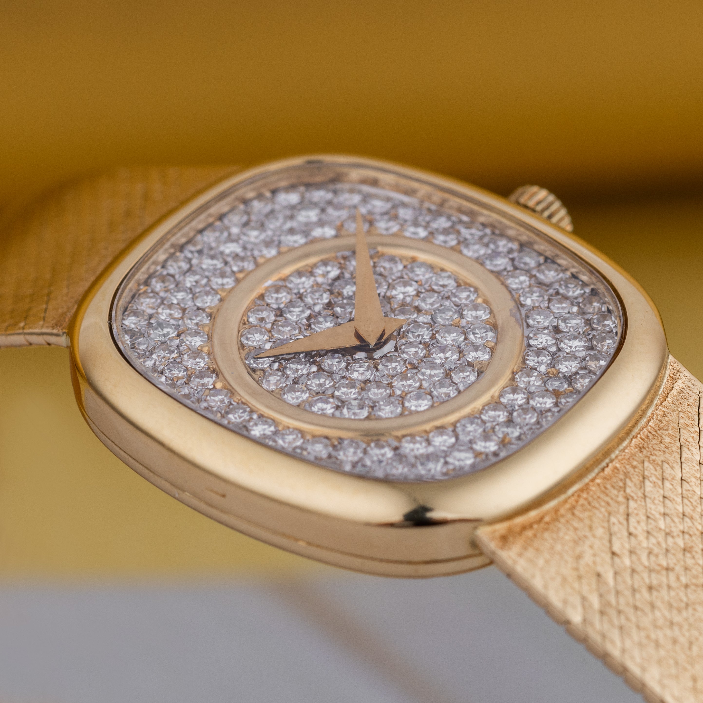 Chopard | REF. 5113 1 | Pave Diamond Dial | 18k Yellow Gold | Circa 1980s