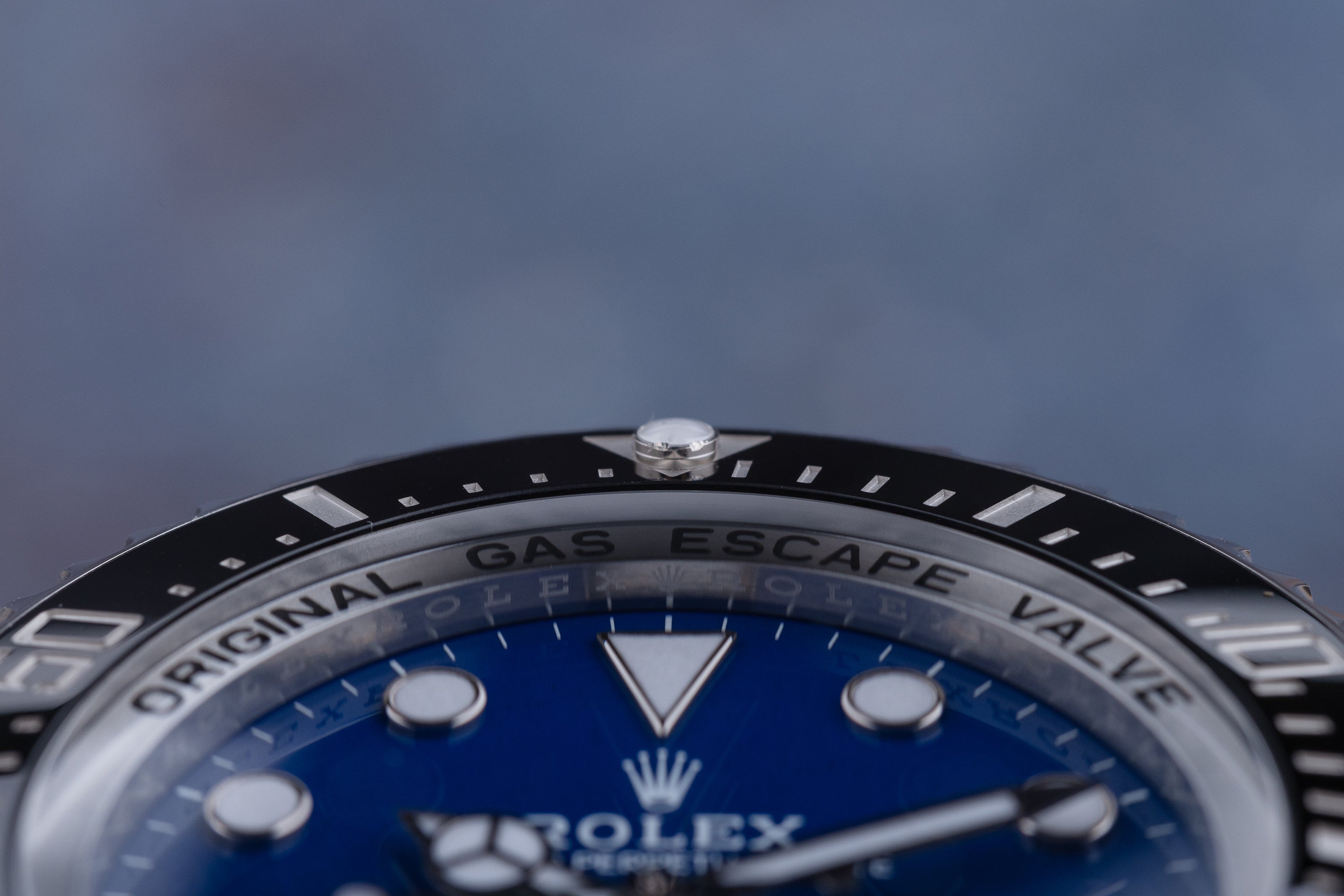 Rolex Sea-Dweller Deepsea Deep Blue James Cameron | REF. 116660 | Stainless Steel | Box & Papers | 2018