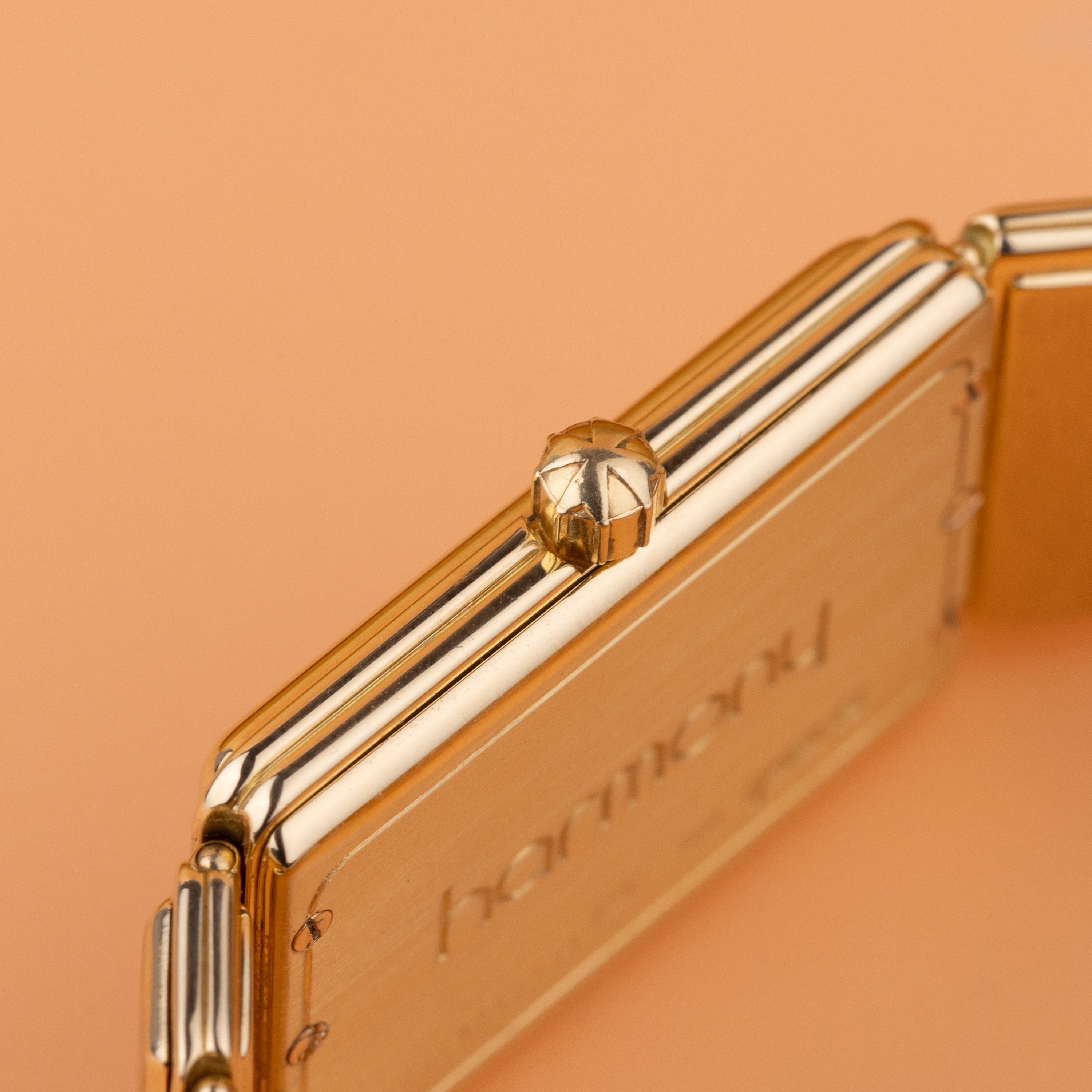 Vacheron Constantin Harmony | REF. 61201/939 | 18k Yellow Gold | 1980's | Quartz