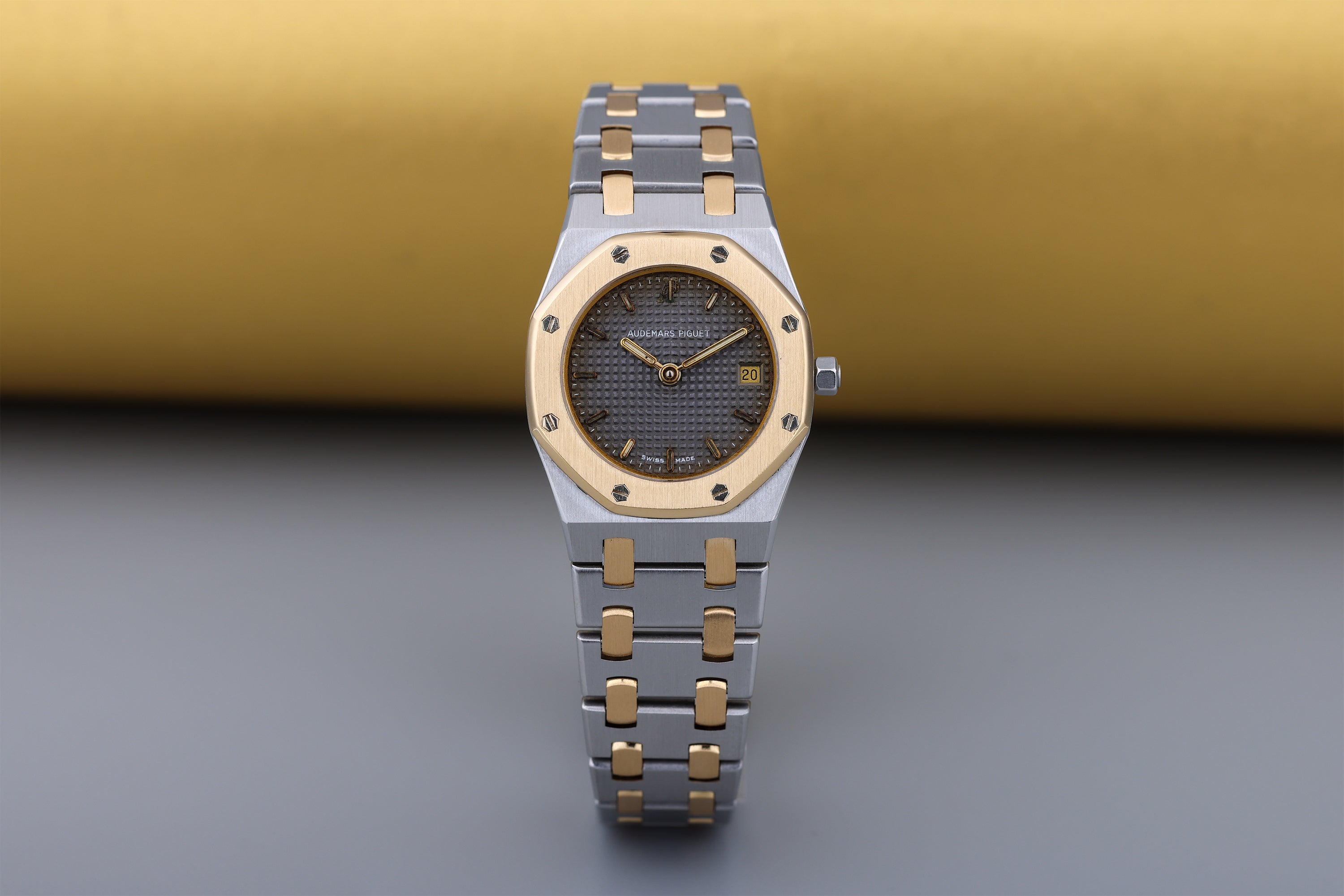 Audemars Piguet Ladies Royal Oak | Grey Dial | Stainless Steel & 18k Yellow Gold