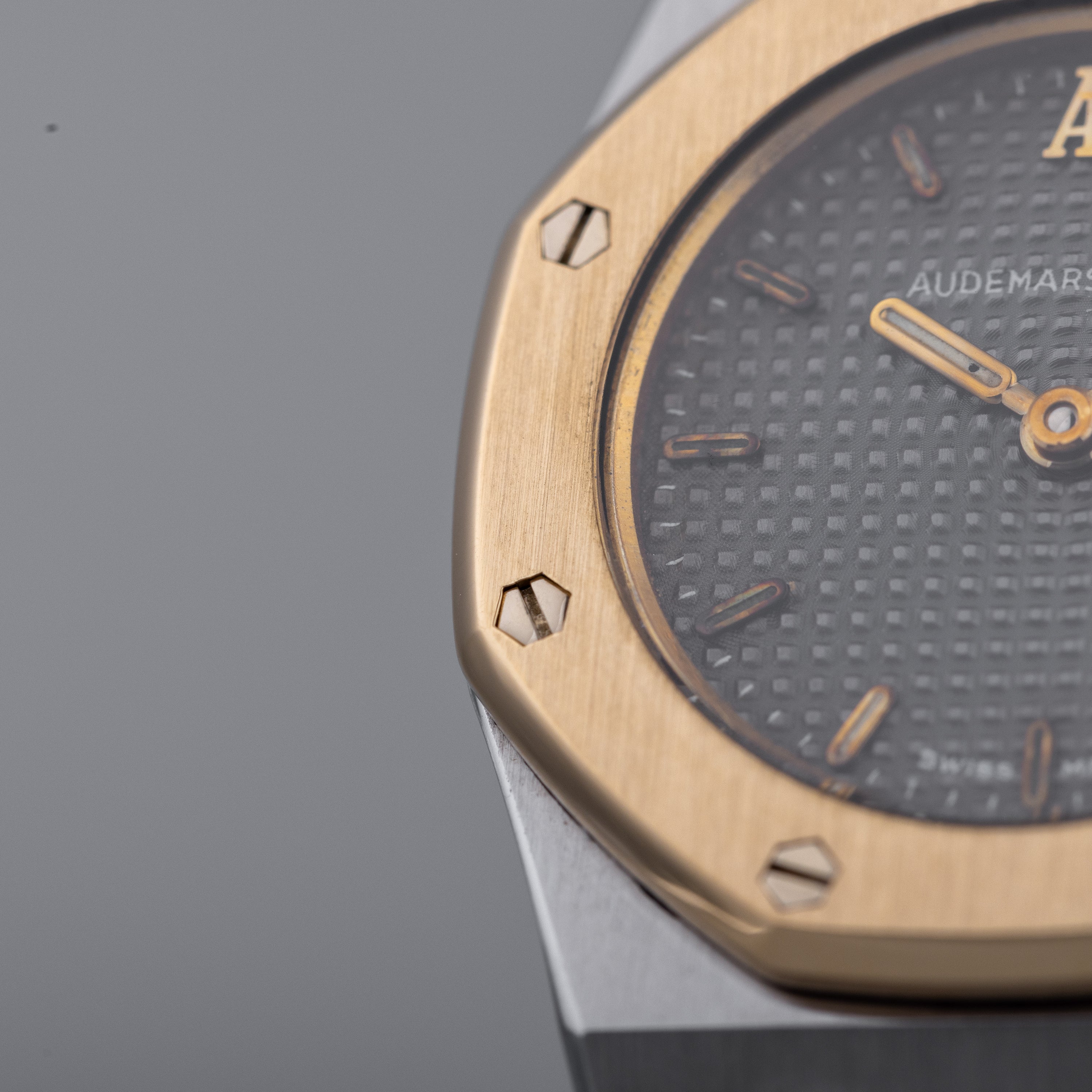 Audemars Piguet Ladies Royal Oak | Grey Dial | Stainless Steel & 18k Yellow Gold
