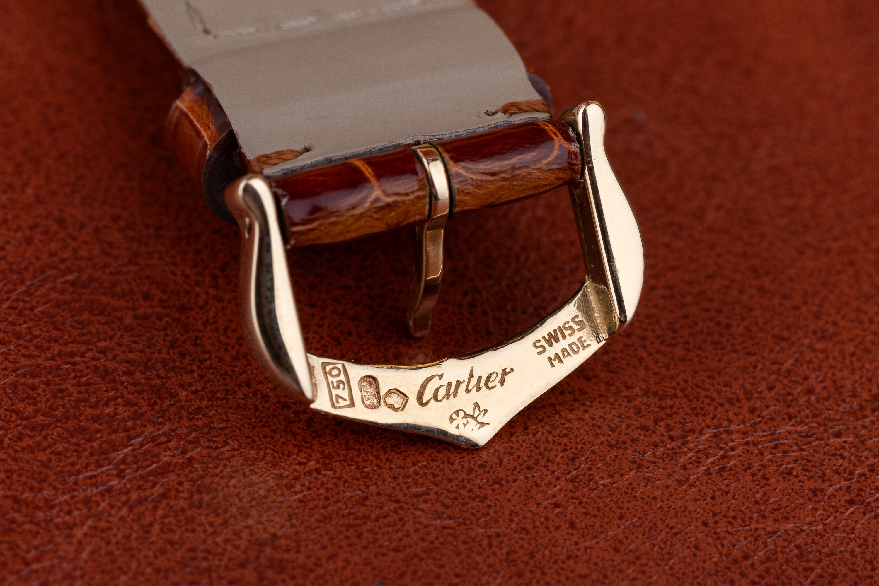 Cartier Tank Francaise | REF. 1820 | 18k Yellow Gold | 20mm | Quartz | Cartier 2023 Service & 2 Year Warranty