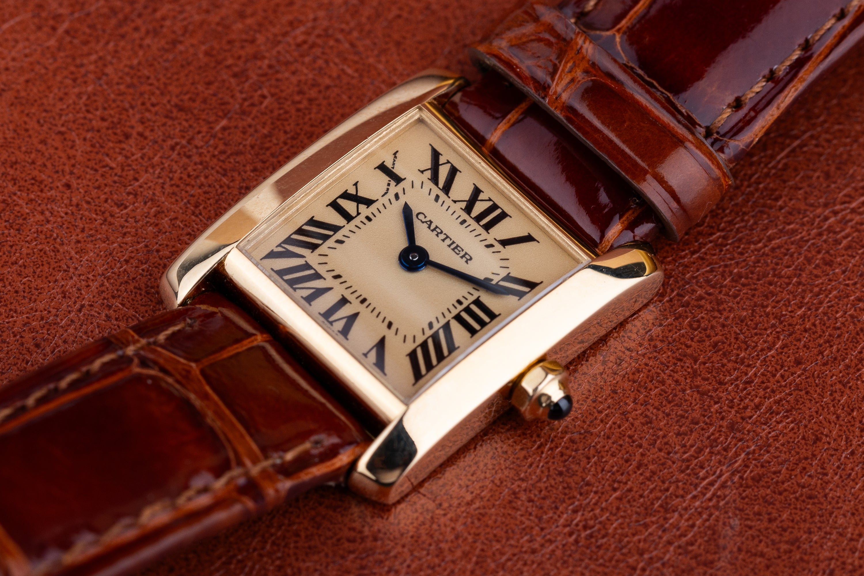 Cartier Tank Francaise | REF. 1820 | 18k Yellow Gold | 20mm | Quartz | Cartier 2023 Service & 2 Year Warranty
