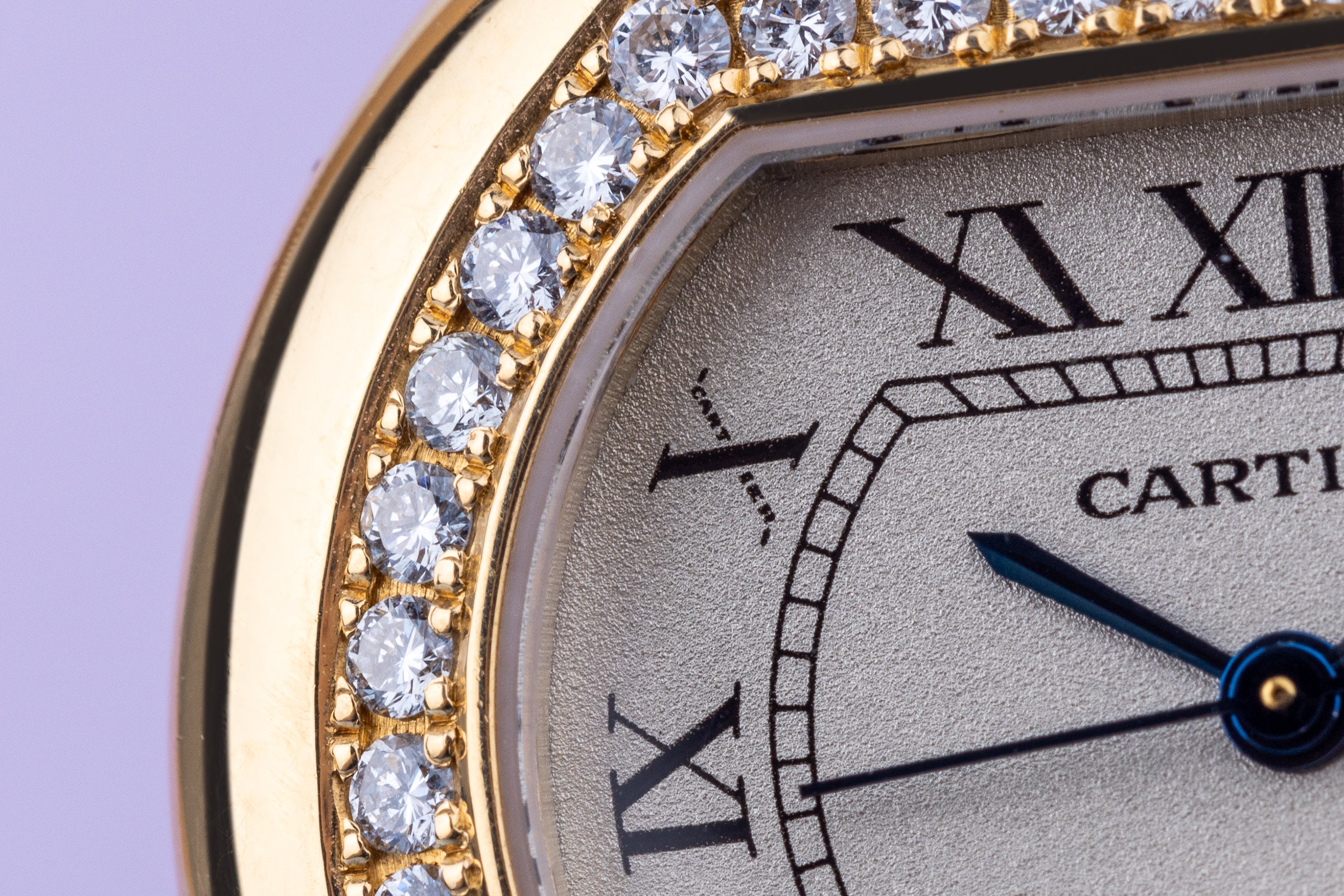 Cartier Ellipse | REF. 1481 | 18k Yellow Gold | 32mm