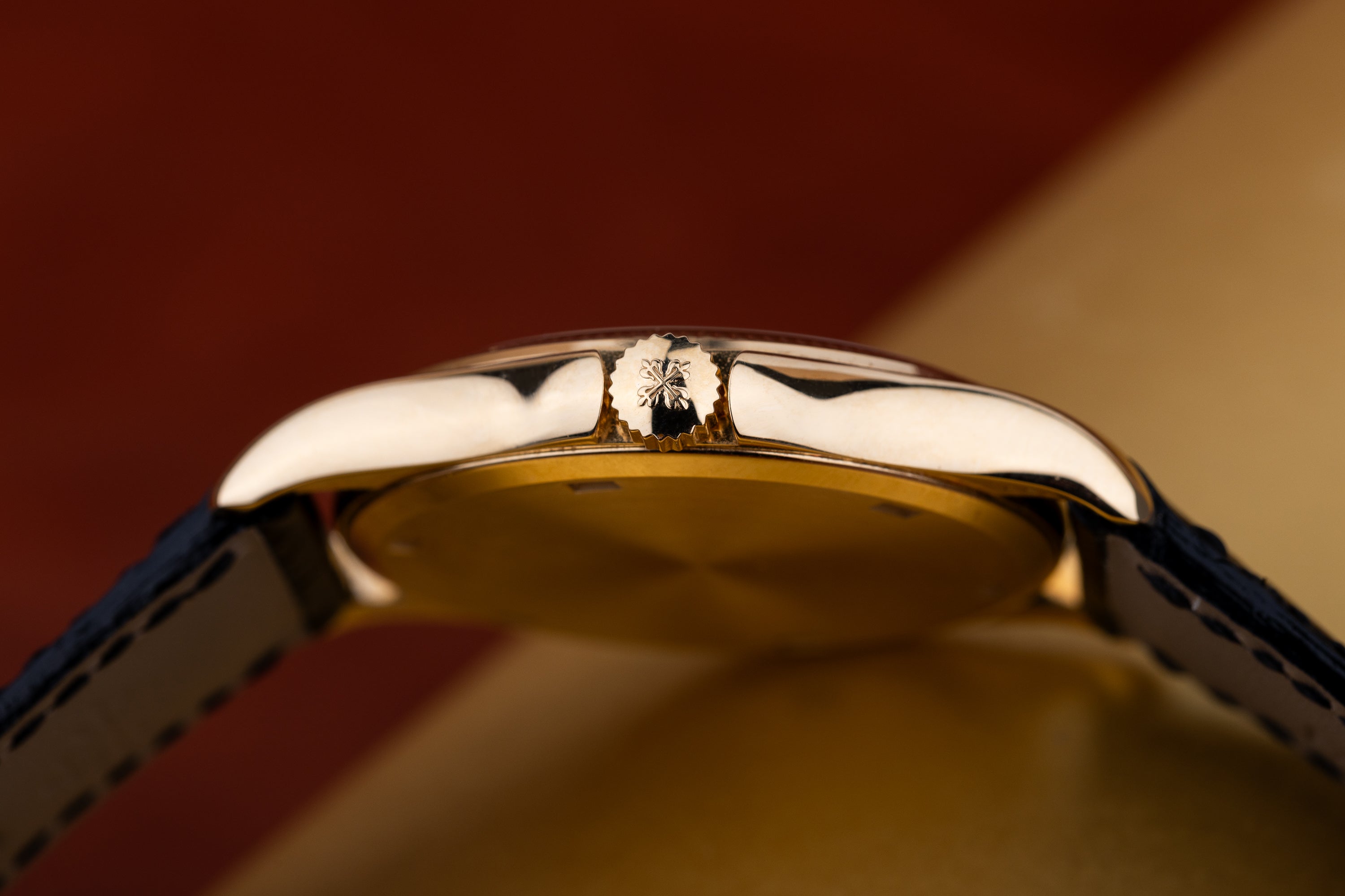 Patek Philippe Calatrava | REF. 5115J | White Enamel Dial | 18k Yellow Gold