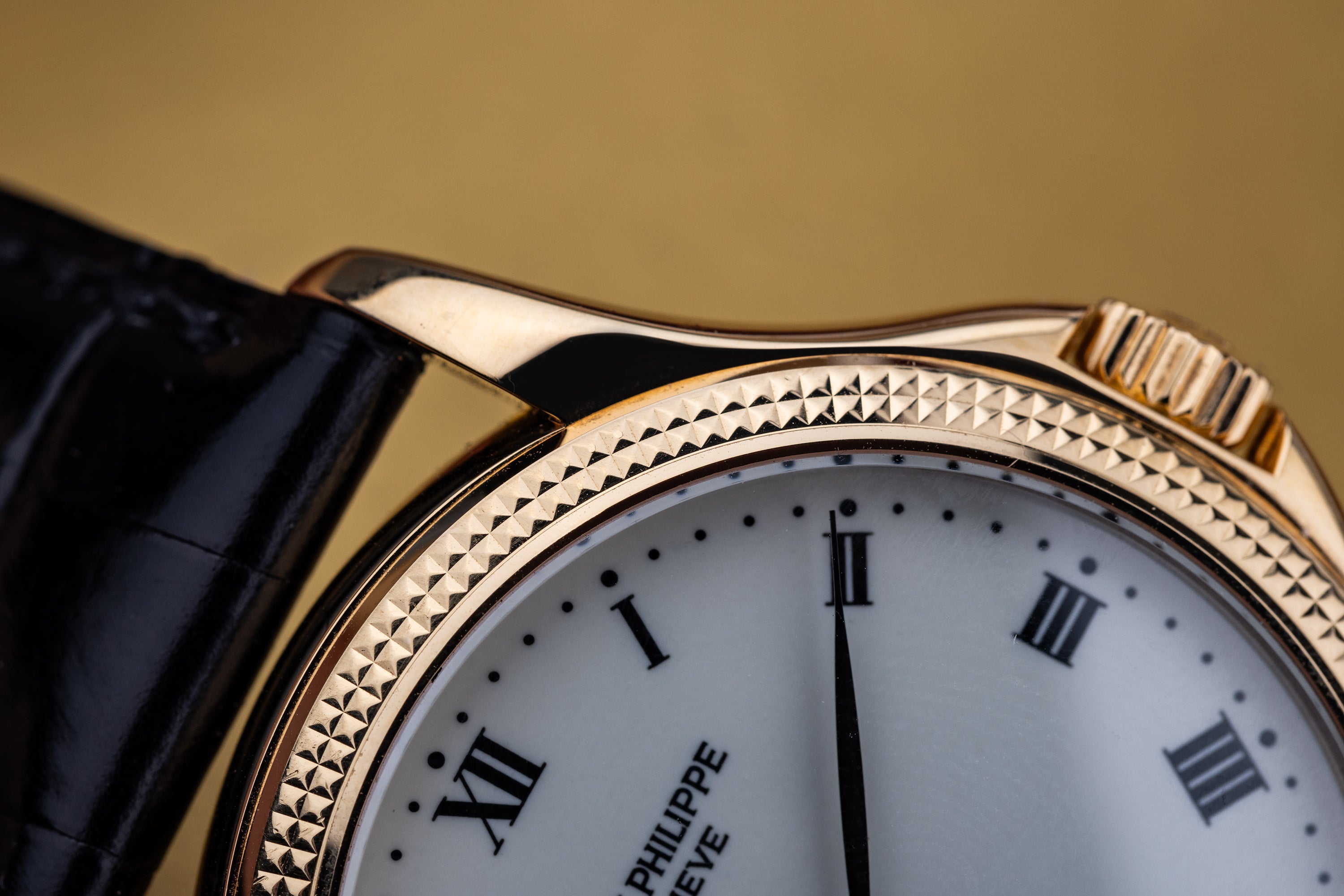 Patek Philippe Calatrava | REF. 5115J | White Enamel Dial | 18k Yellow Gold