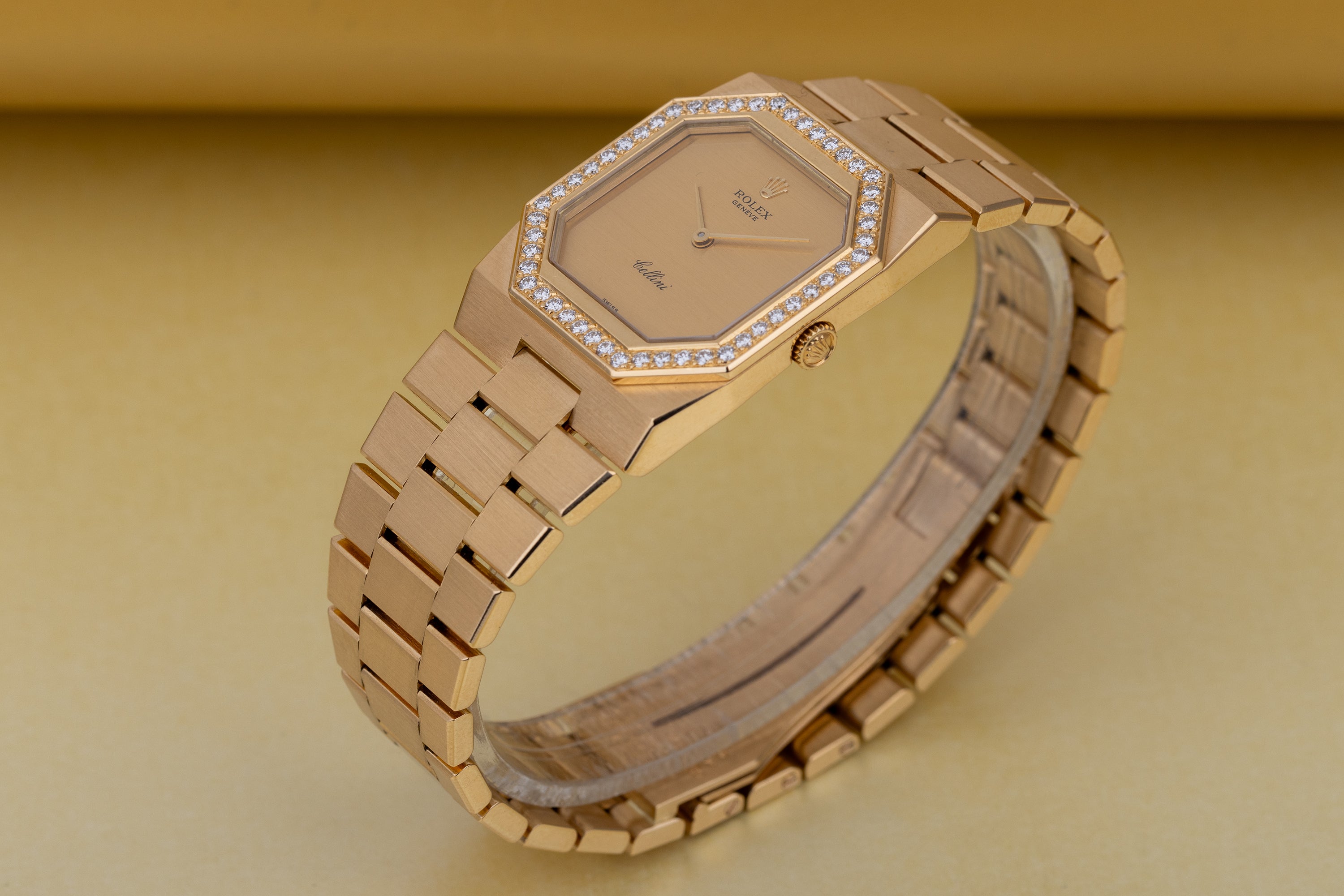 Rolex Cellini | REF. 1650 | Diamond Bezel | Gold Dial | 1981 | 18k Yellow Gold