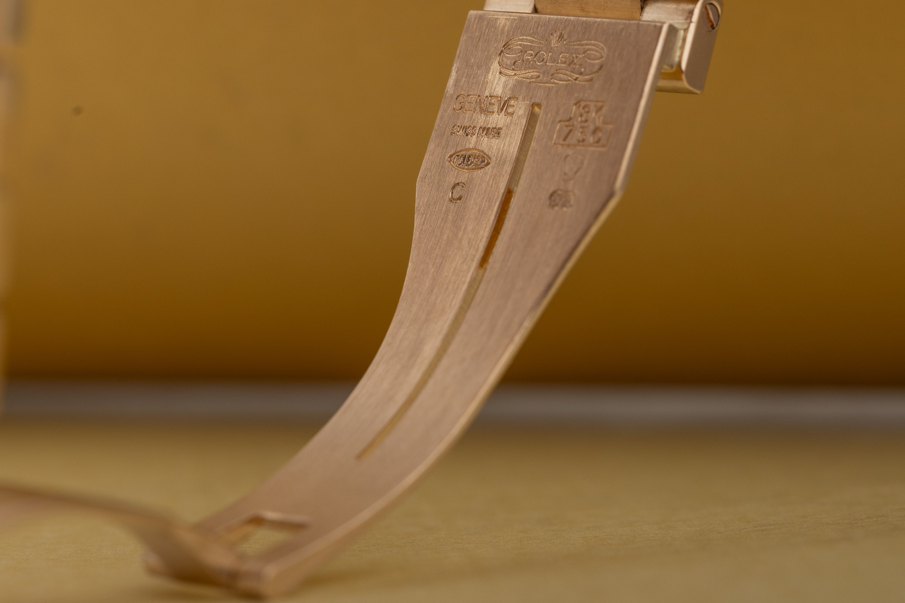 Rolex Cellini | REF. 1650 | Diamond Bezel | Gold Dial | 1981 | 18k Yellow Gold