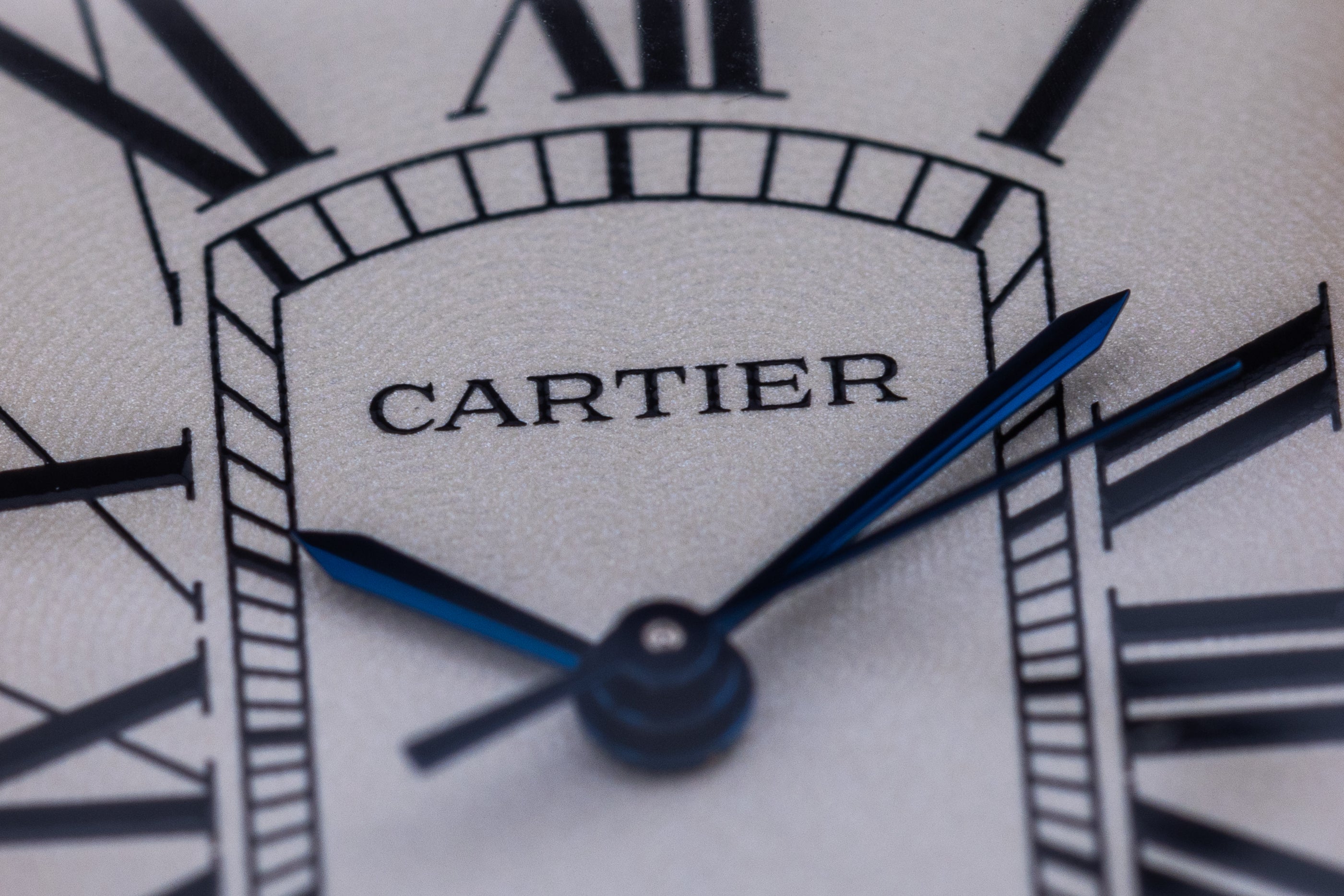 Cartier Tank Americaine | REF. 4320 | Automatic | 26.5mm | 18k Rose Gold