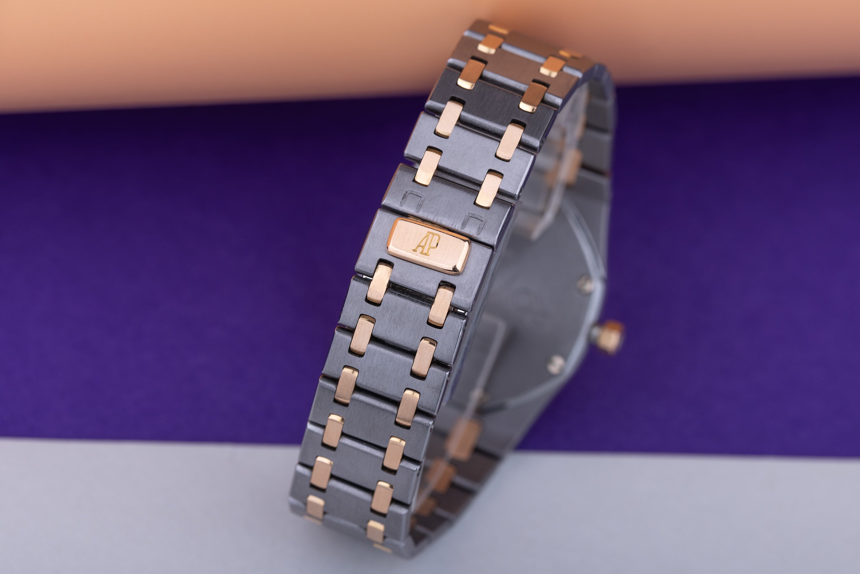 Audemars Piguet Royal Oak Midsize | REF. 56175TR | Grey Dial | Tantalum & 18k Rose Gold | 33mm