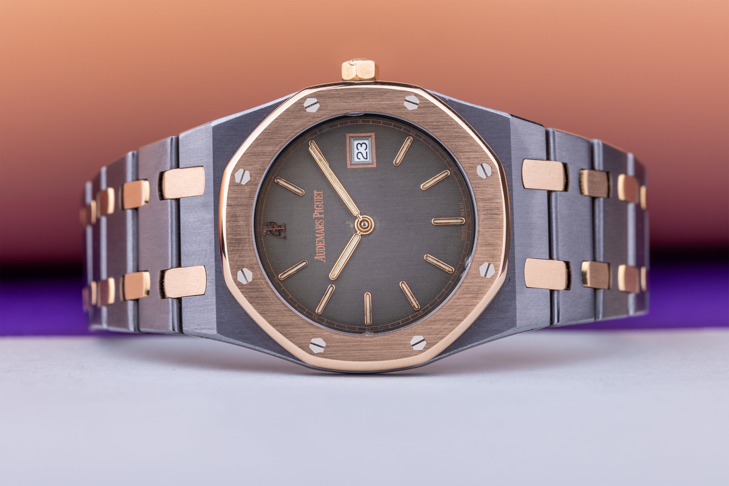 Audemars Piguet Royal Oak Midsize | REF. 56175TR | Grey Dial | Tantalum & 18k Rose Gold | 33mm