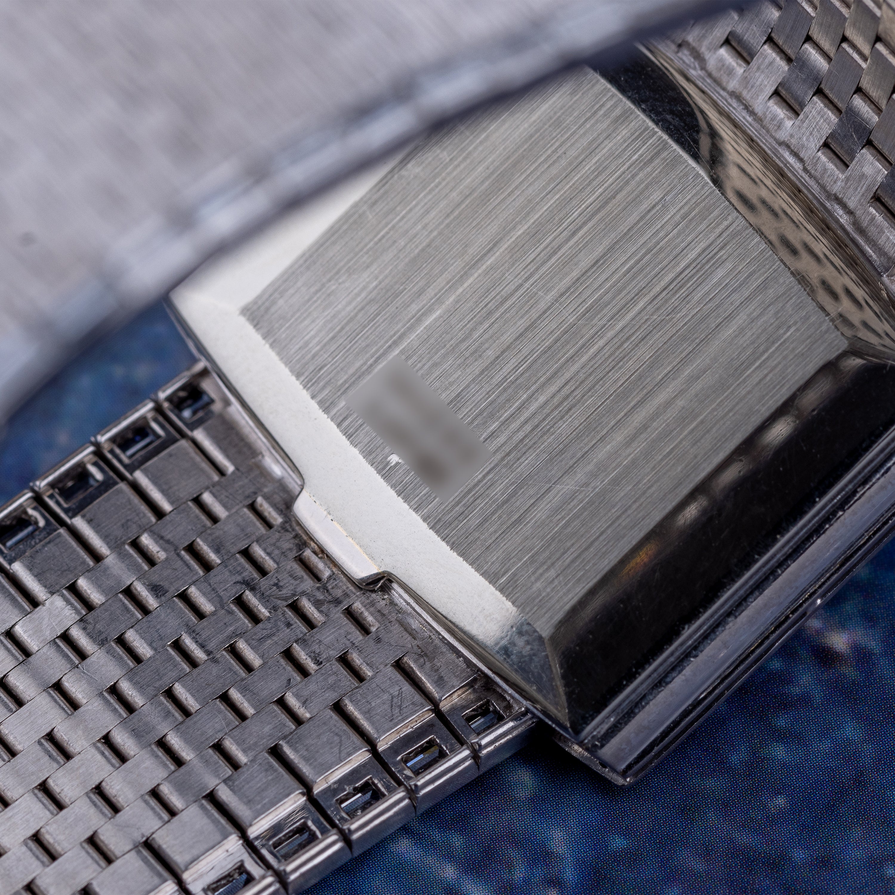 Rare 1970's Piaget | REF. 9665 H 6 | Lapis Lazuli Dial | Baguette Diamond Bezel & Bracelet Lining | 18k White Gold | 31.5mm