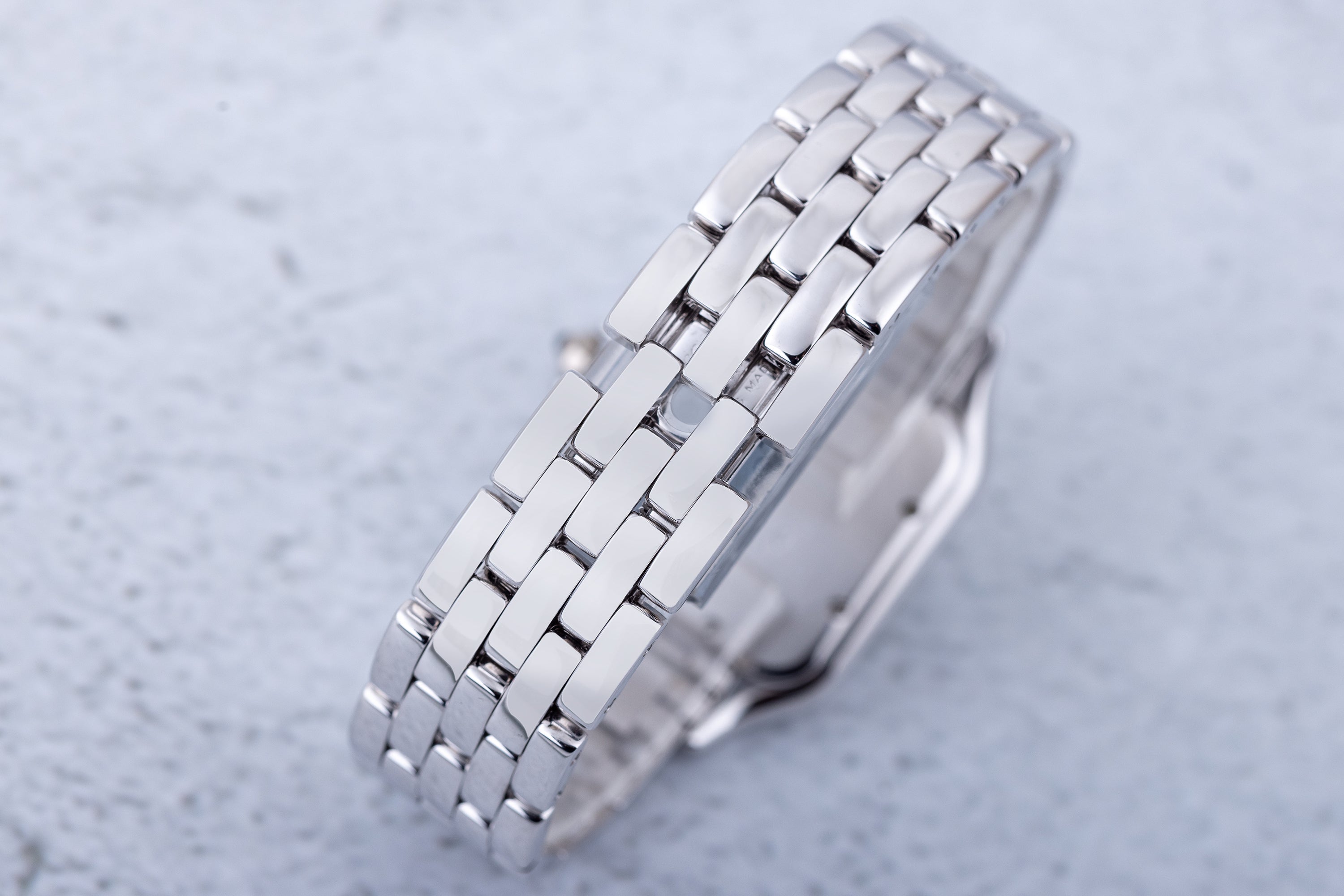 Cartier Panthere | White Silvered Roman Numeral Dial | 27.5mm | 18k White Gold