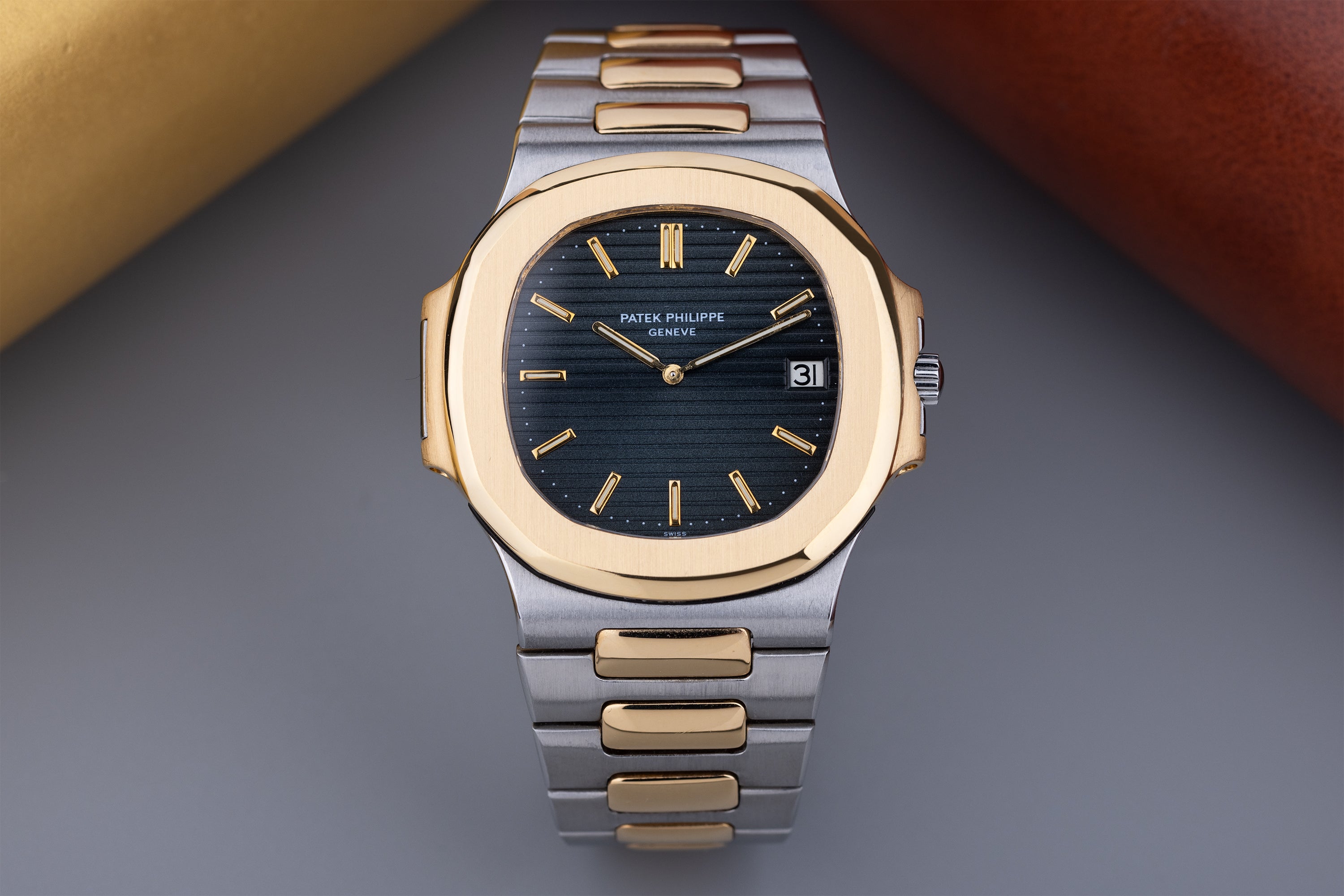 Patek Philippe Nautilus 'Jumbo' | REF. 3700/1 | 42mm | Stainless Steel & 18k Yellow Gold | Extract From Archives