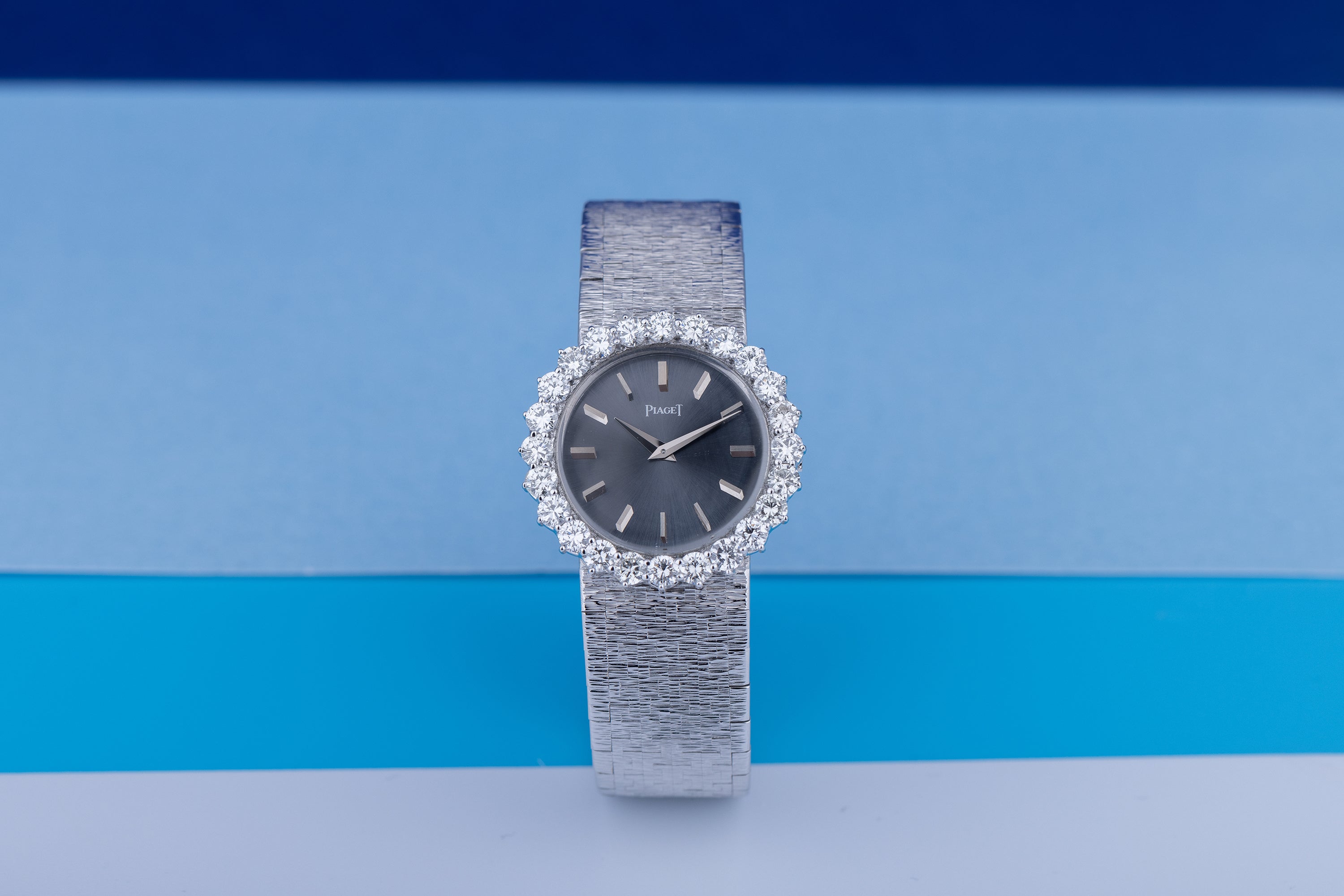 Piaget Lady Wristwatch | REF. 9171 A 6 | 18k White Gold | Diamond Bezel | Circa 1980s