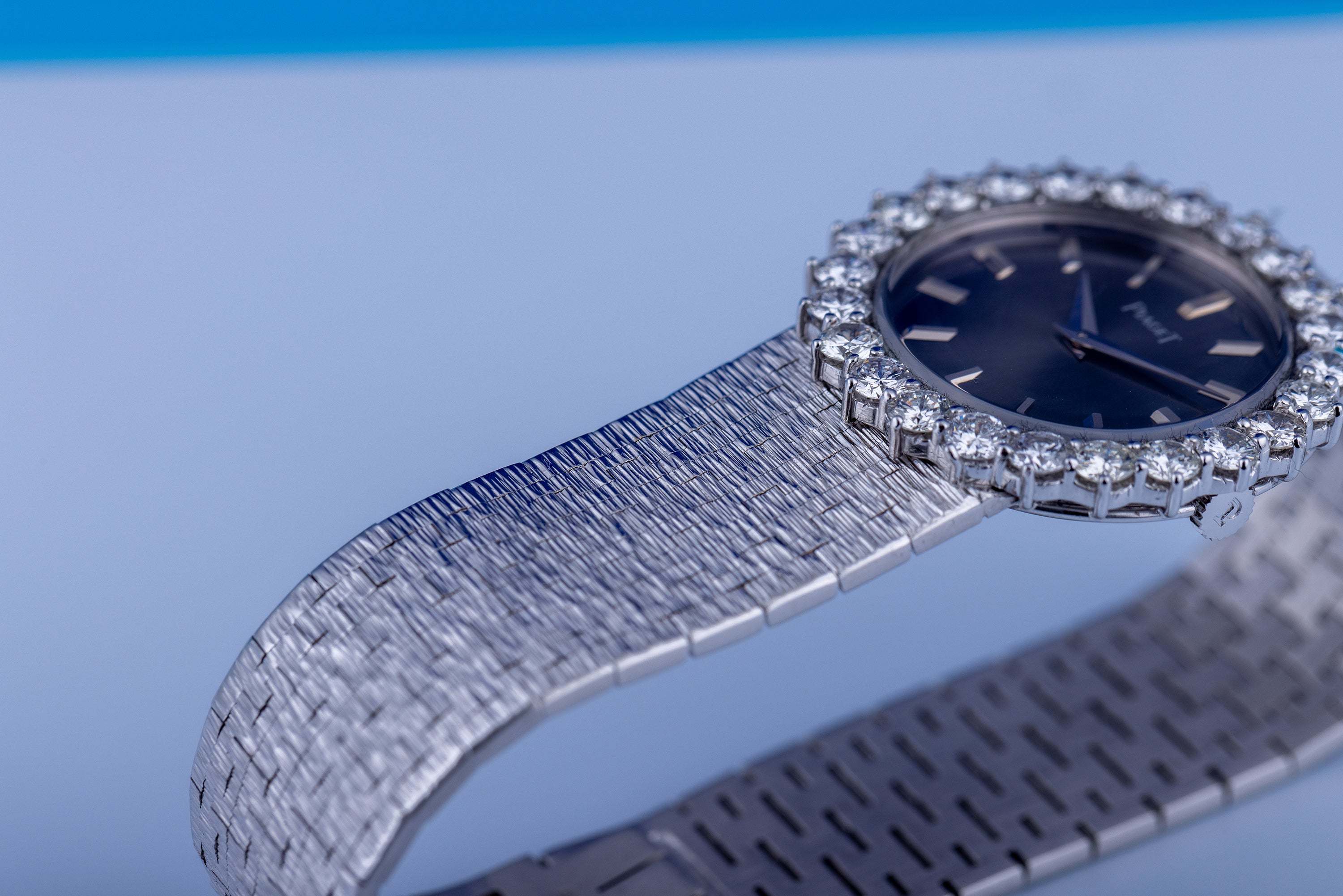 Piaget Lady Wristwatch | REF. 9171 A 6 | 18k White Gold | Diamond Bezel | Circa 1980s