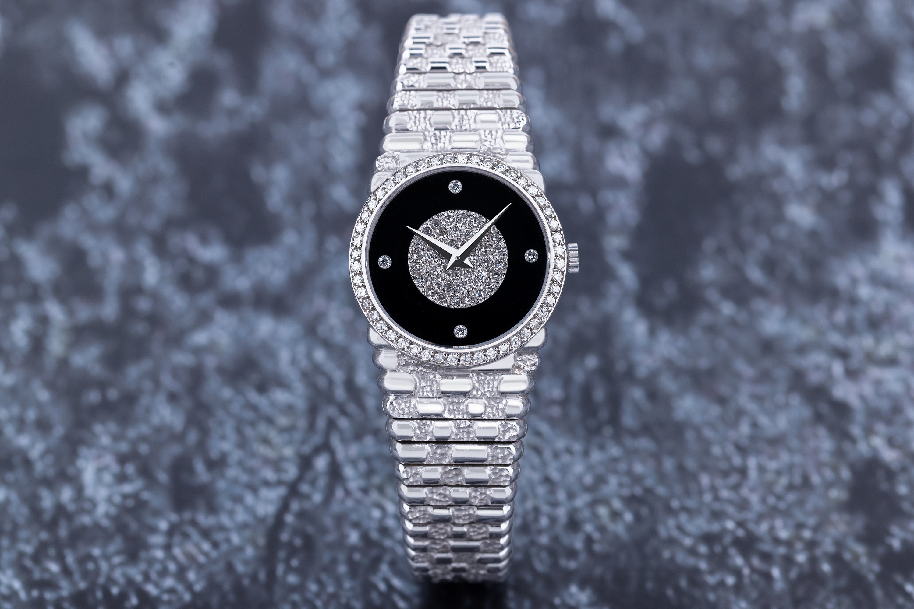 Vintage Piaget | Onyx Dial & Pave Diamond | 18k White Gold | Circa 1980's | 24mm