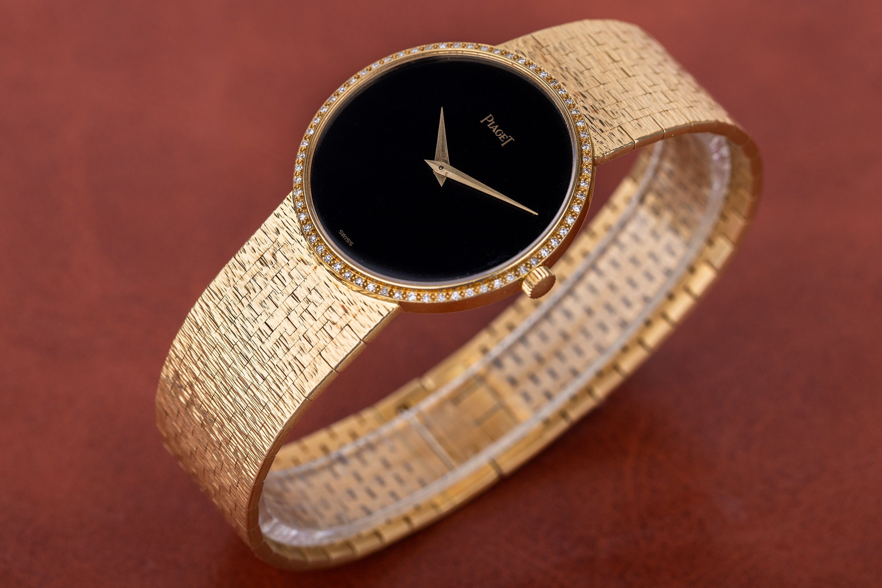 Vintage Piaget | Onyx Dial | Diamond Bezel | 18k Yellow Gold | Circa 1980's | 31.5mm