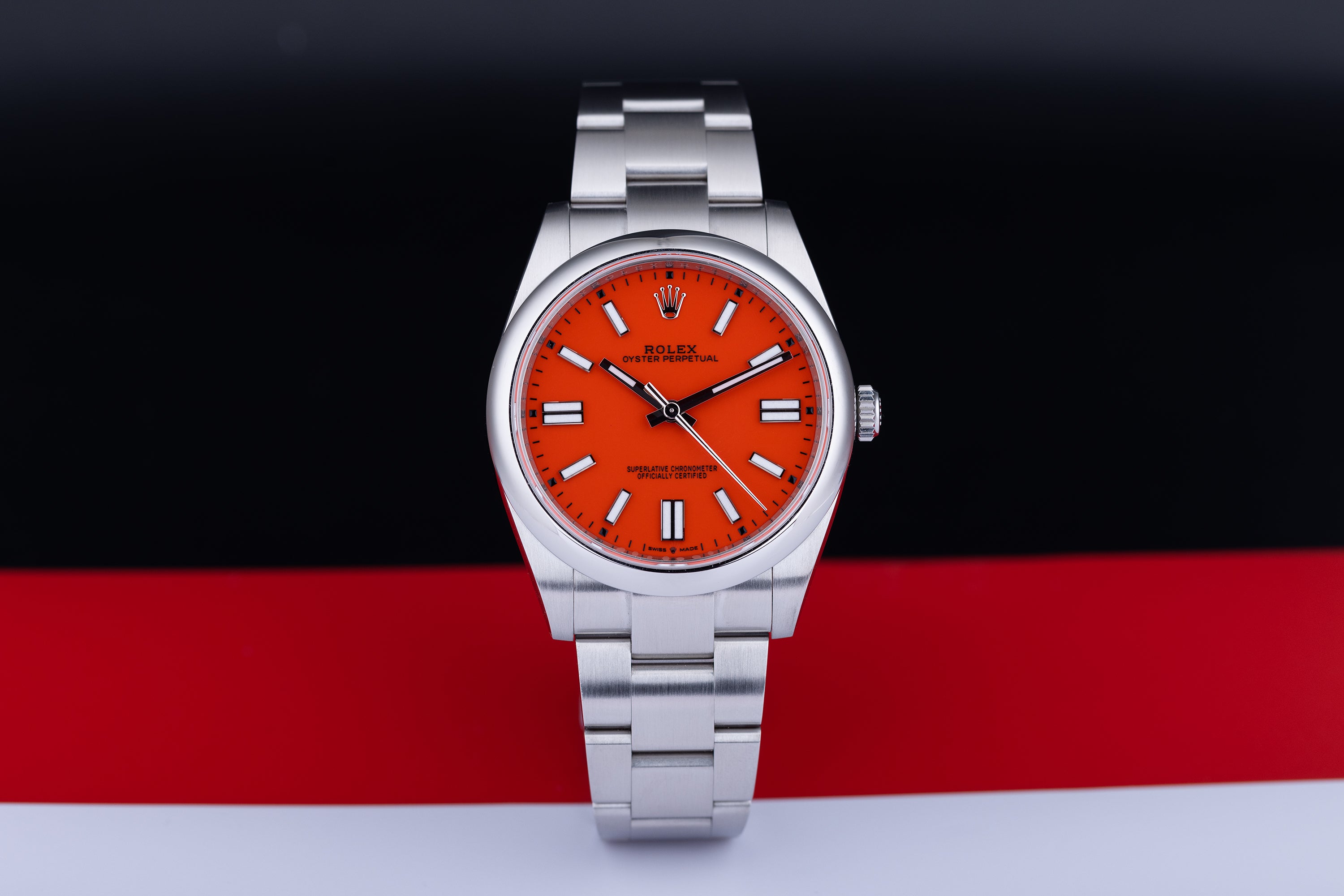 Rolex Oyster Perpetual 41mm | REF. 124300 | Red Dial | Box & Papers | 2021 | Stainless Steel