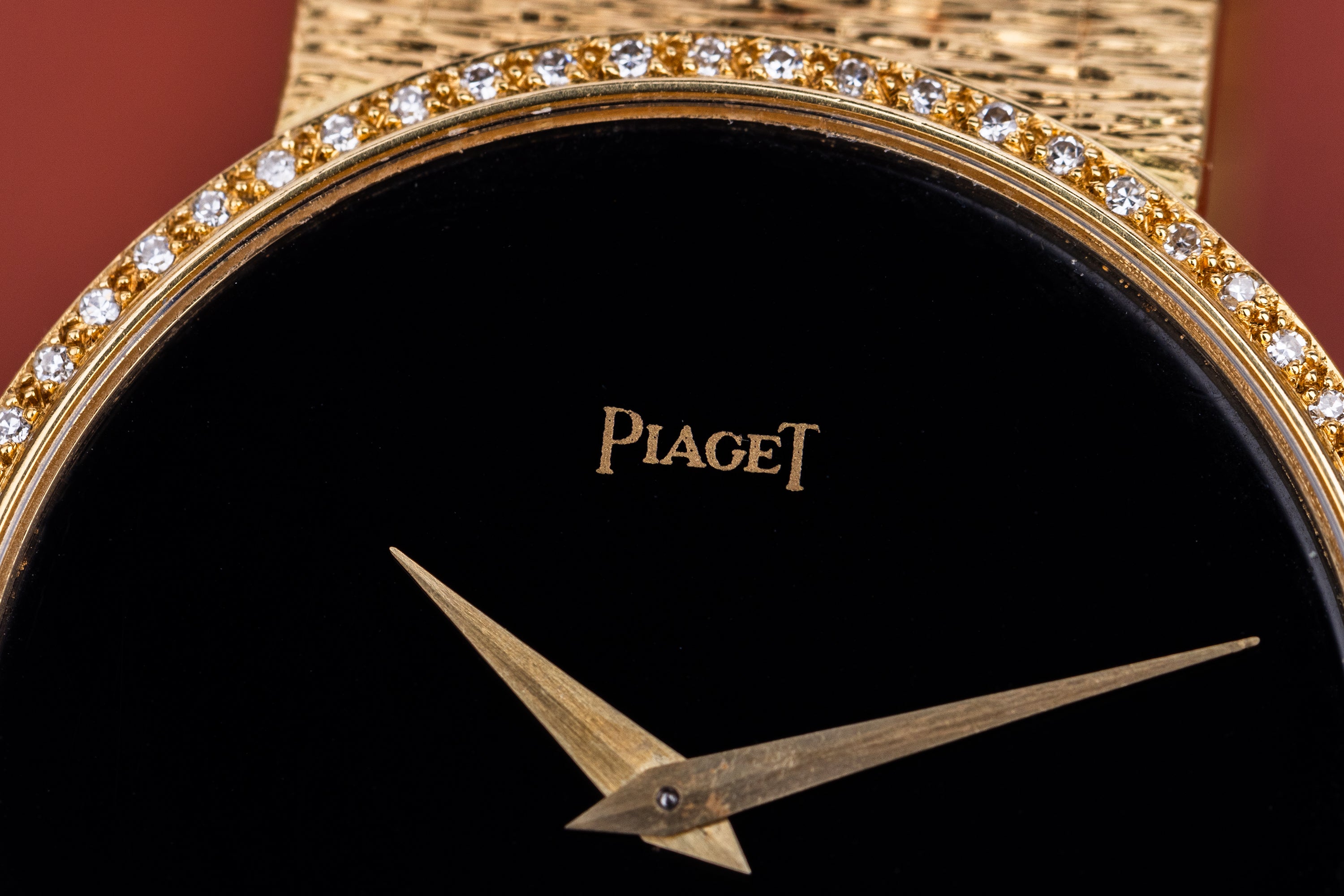 Vintage Piaget | Onyx Dial | Diamond Bezel | 18k Yellow Gold | Circa 1980's | 31.5mm