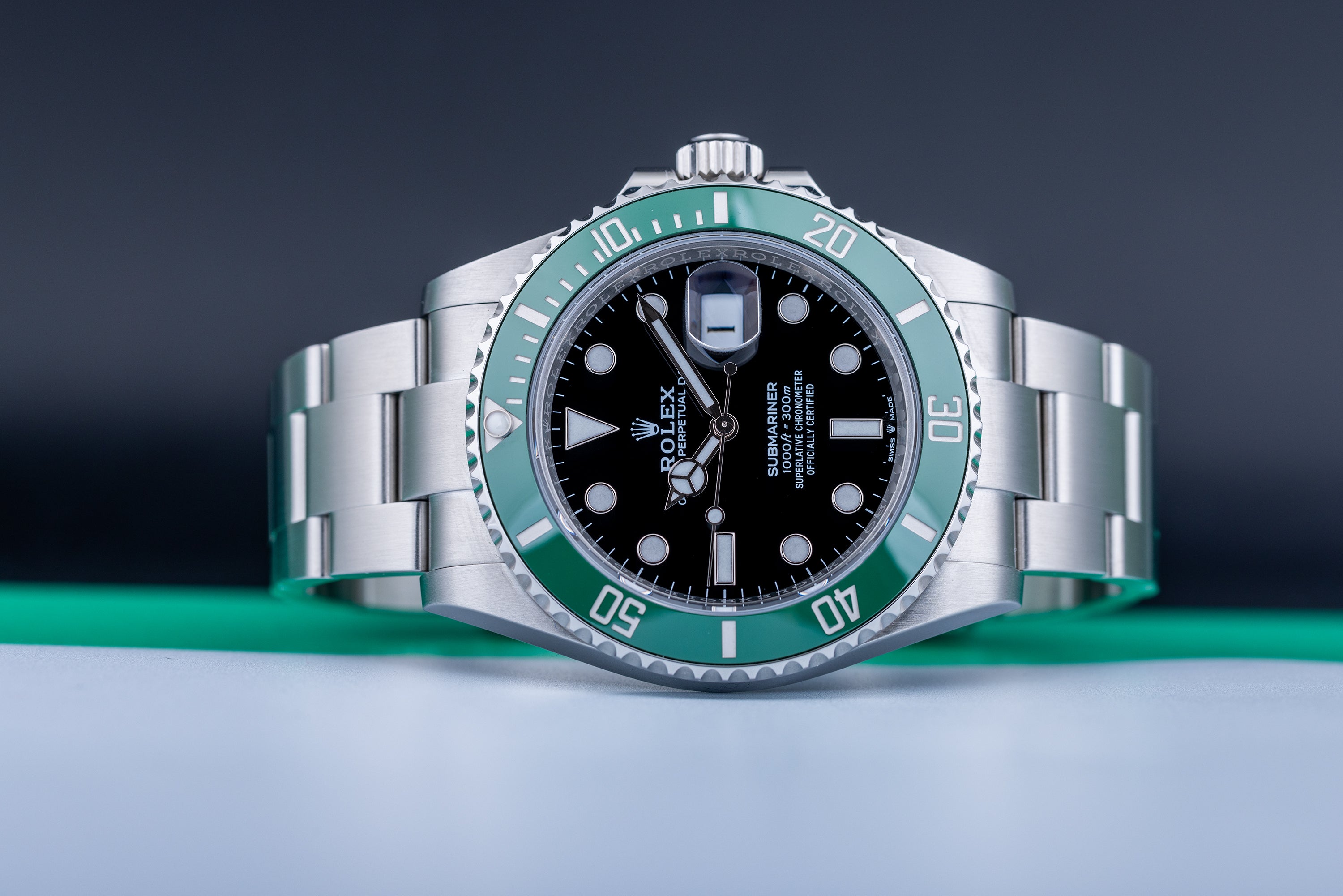 Rolex Submariner "Starbucks" | REF. 126610LV | Box & Papers | 2021 | Stainless Steel