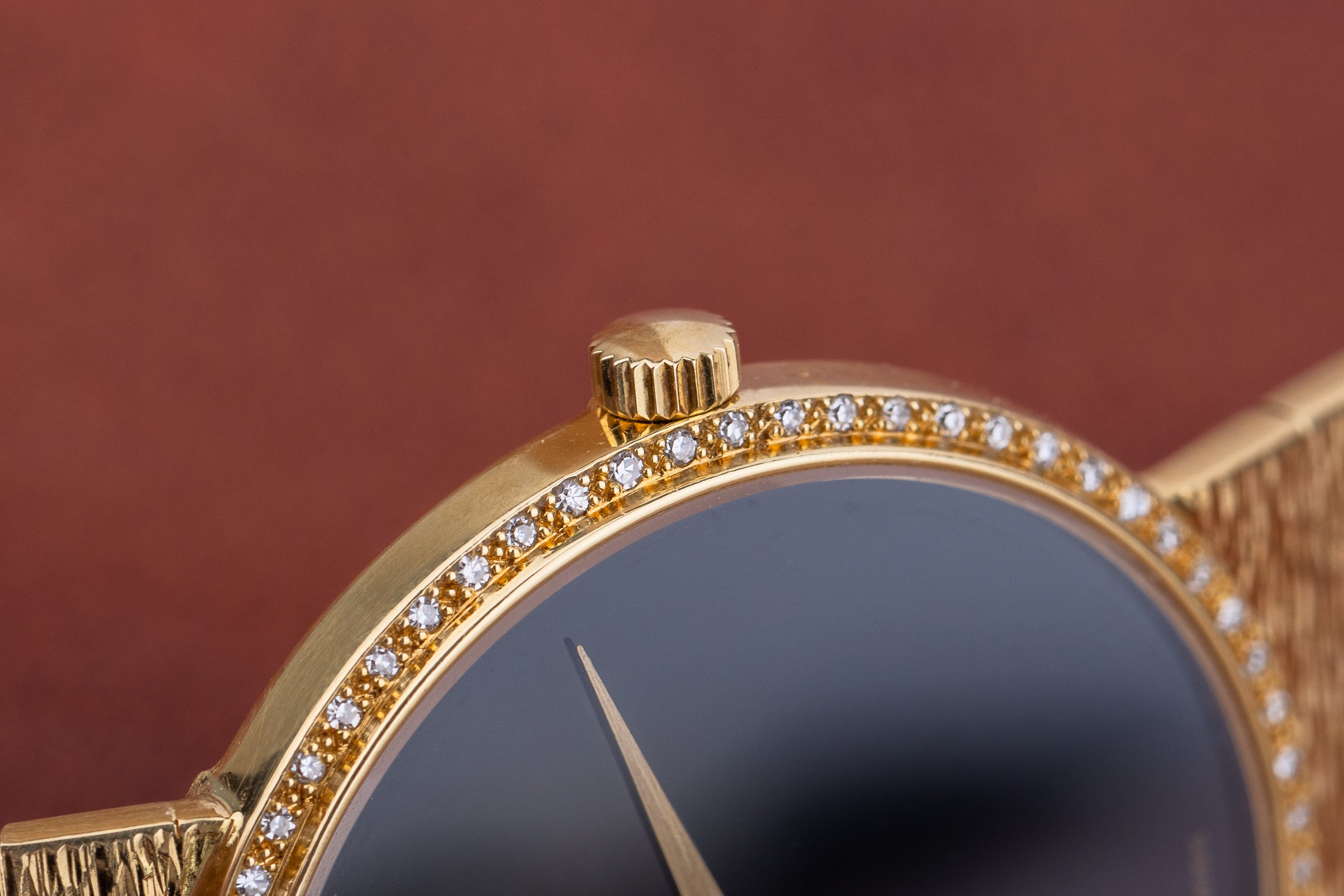 Vintage Piaget | Onyx Dial | Diamond Bezel | 18k Yellow Gold | Circa 1980's | 31.5mm