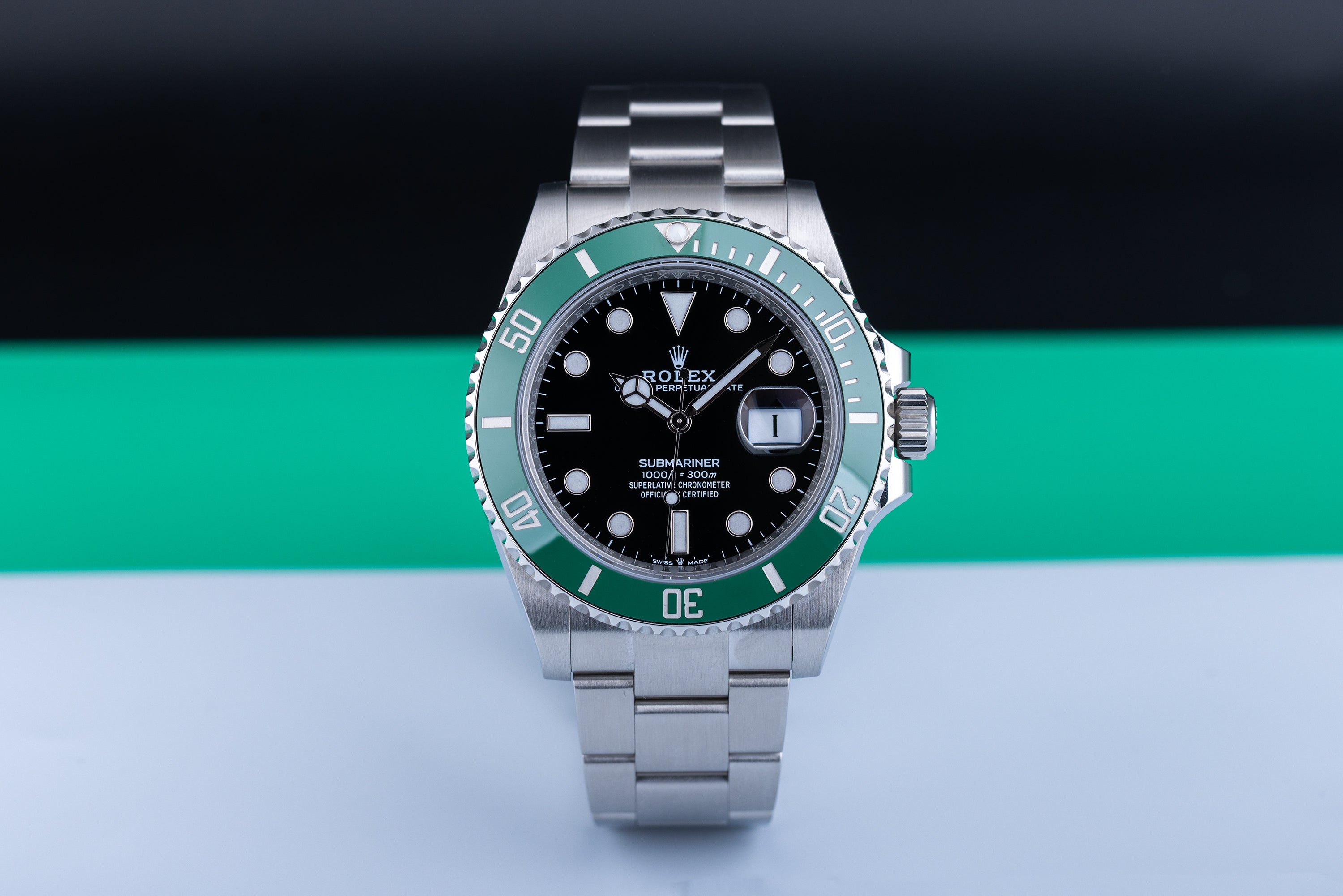 Rolex Submariner "Starbucks" | REF. 126610LV | Box & Papers | 2021 | Stainless Steel