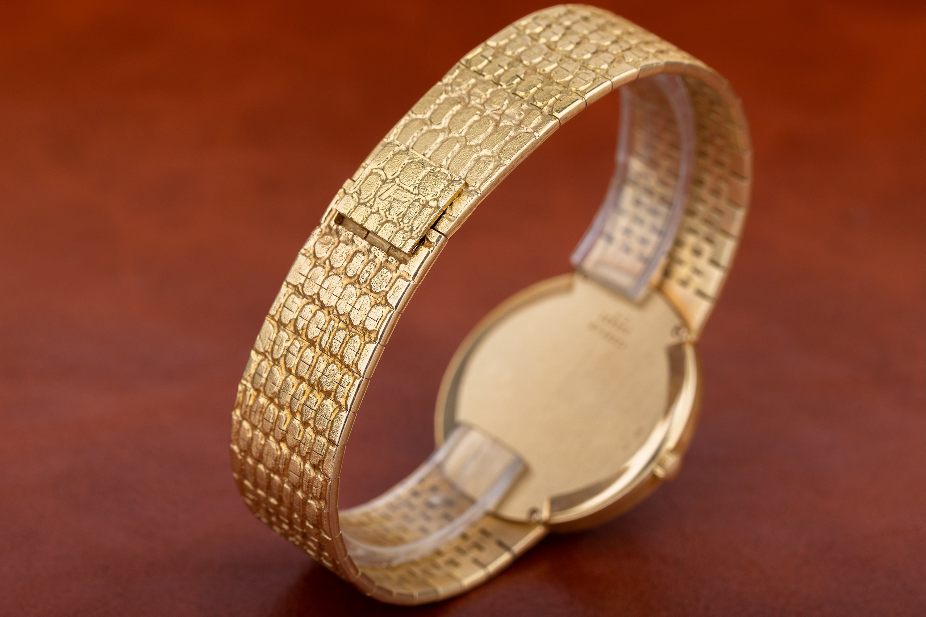 Vintage Piaget | Onyx Dial & Diamond Dial | Automatic | 18k Yellow Gold | Circa 1980's | 34mm