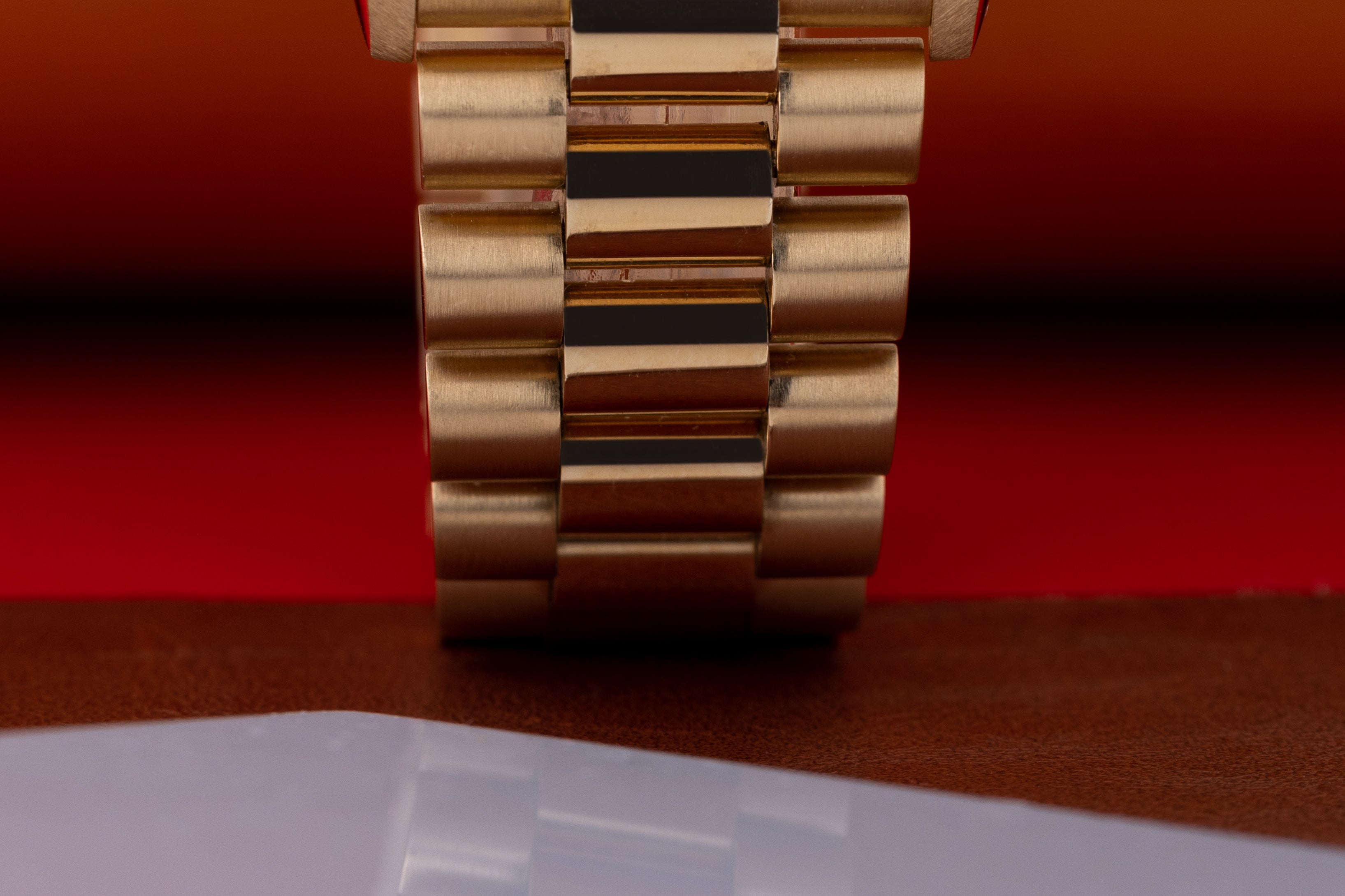 Rolex Day-Date | REF. 18238 | Champagne Diamond & Ruby String Dial | 18k Yellow Gold