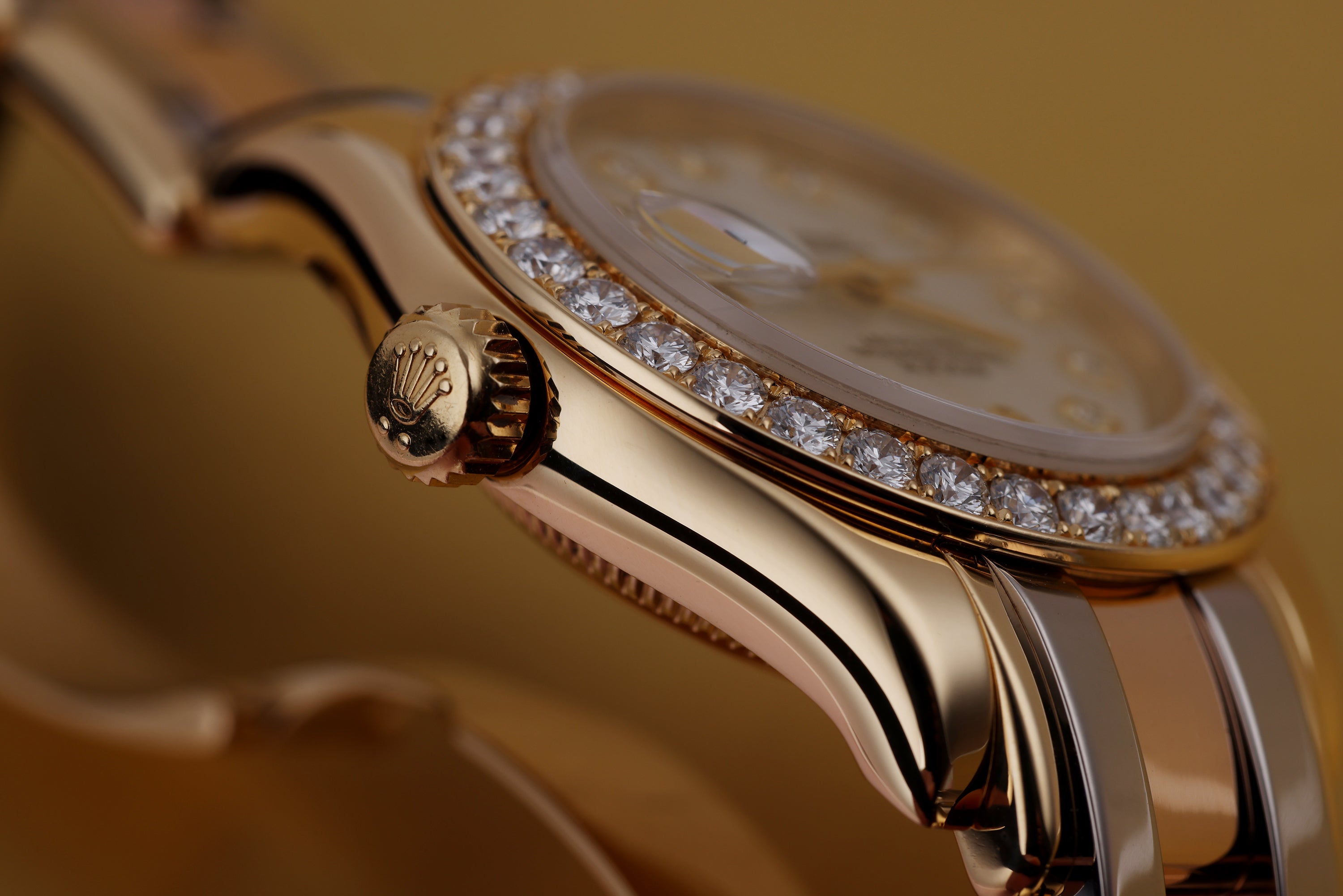 Rolex Pearlmaster 29mm | REF. 80298 | Tridor Three-Colour Gold | White Mother of Pearl Diamond Dial | Diamond Bezel | 2007