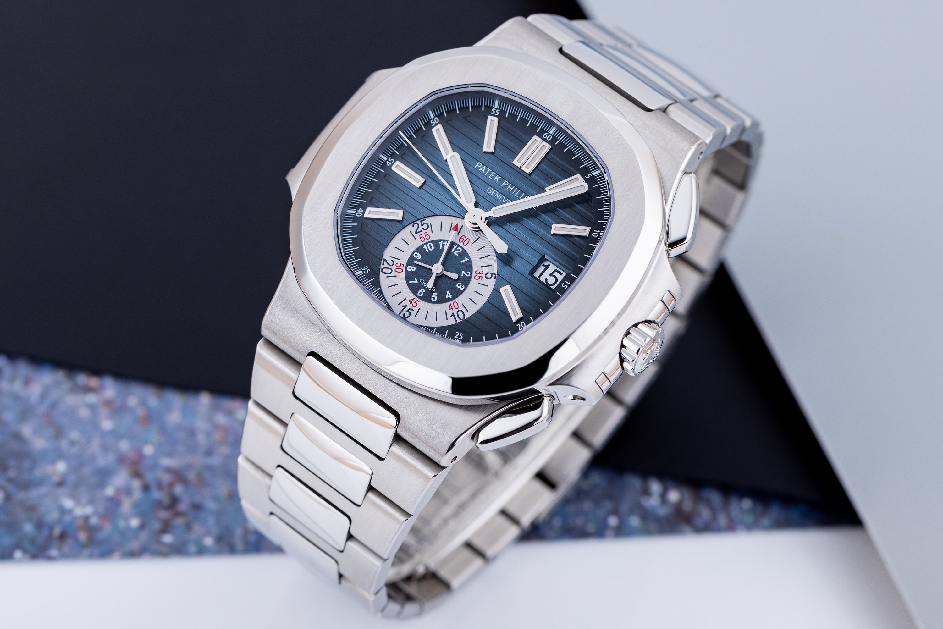 Patek Philippe Nautilus Chronograph | REF. 5980/1A-001 | 2012 | Box & Papers | Stainless Steel
