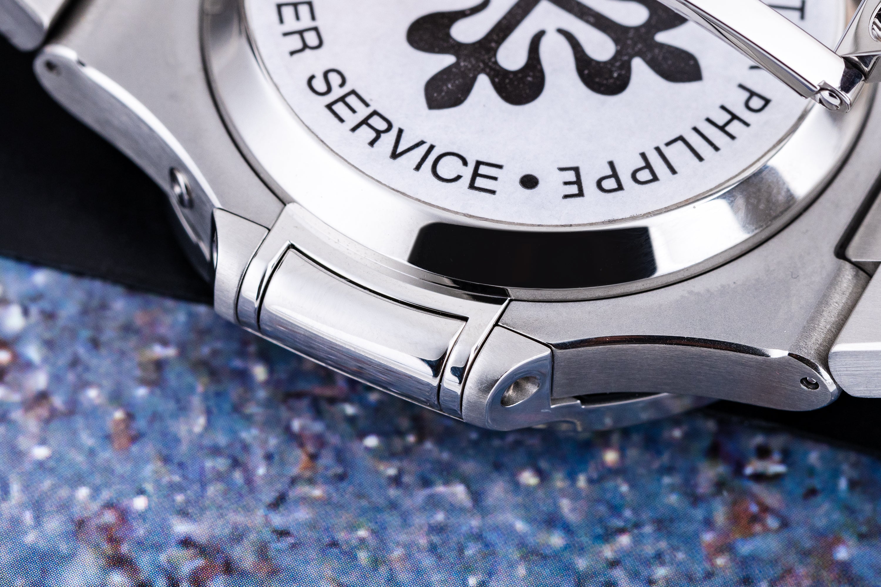 Patek Philippe Nautilus Chronograph | REF. 5980/1A-001 | 2012 | Box & Papers | Stainless Steel