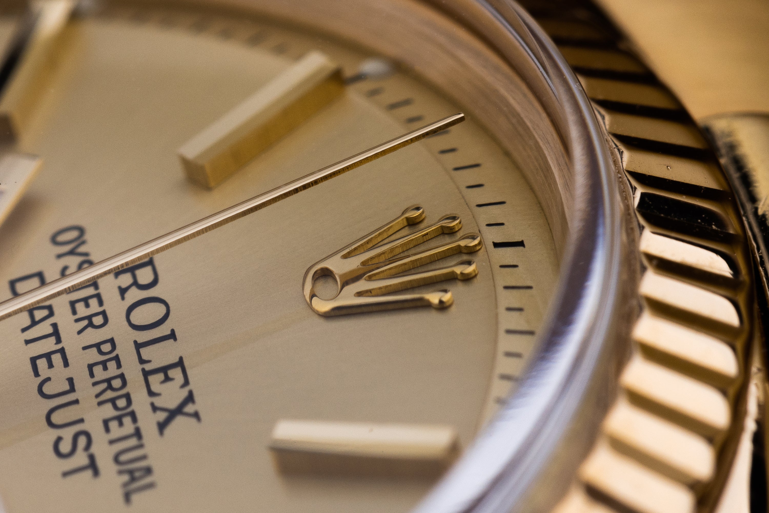 Rolex DateJust 36 | REF. 1601/8 | Gold Dial | 18k Yellow Gold | Rolex Service Papers