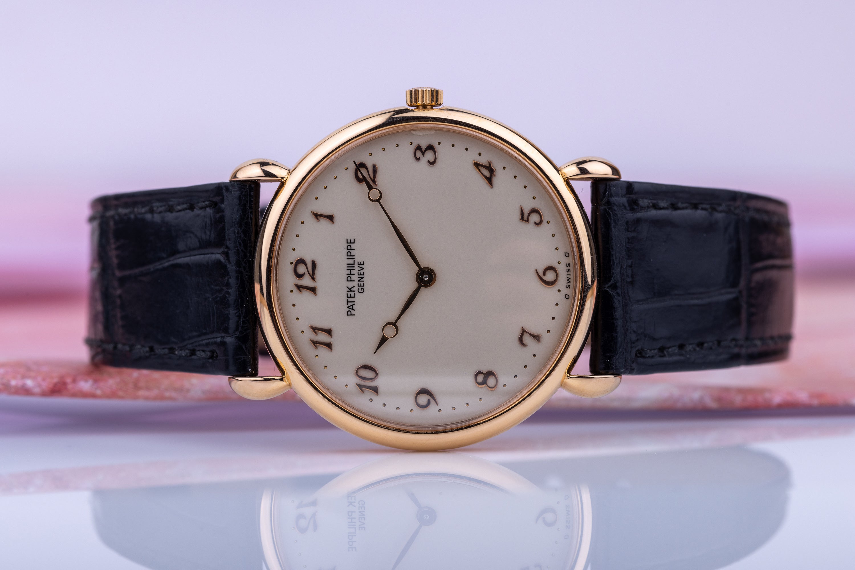 Patek Philippe Calatrava | REF. 3820R | 18k Rose Gold | 32mm