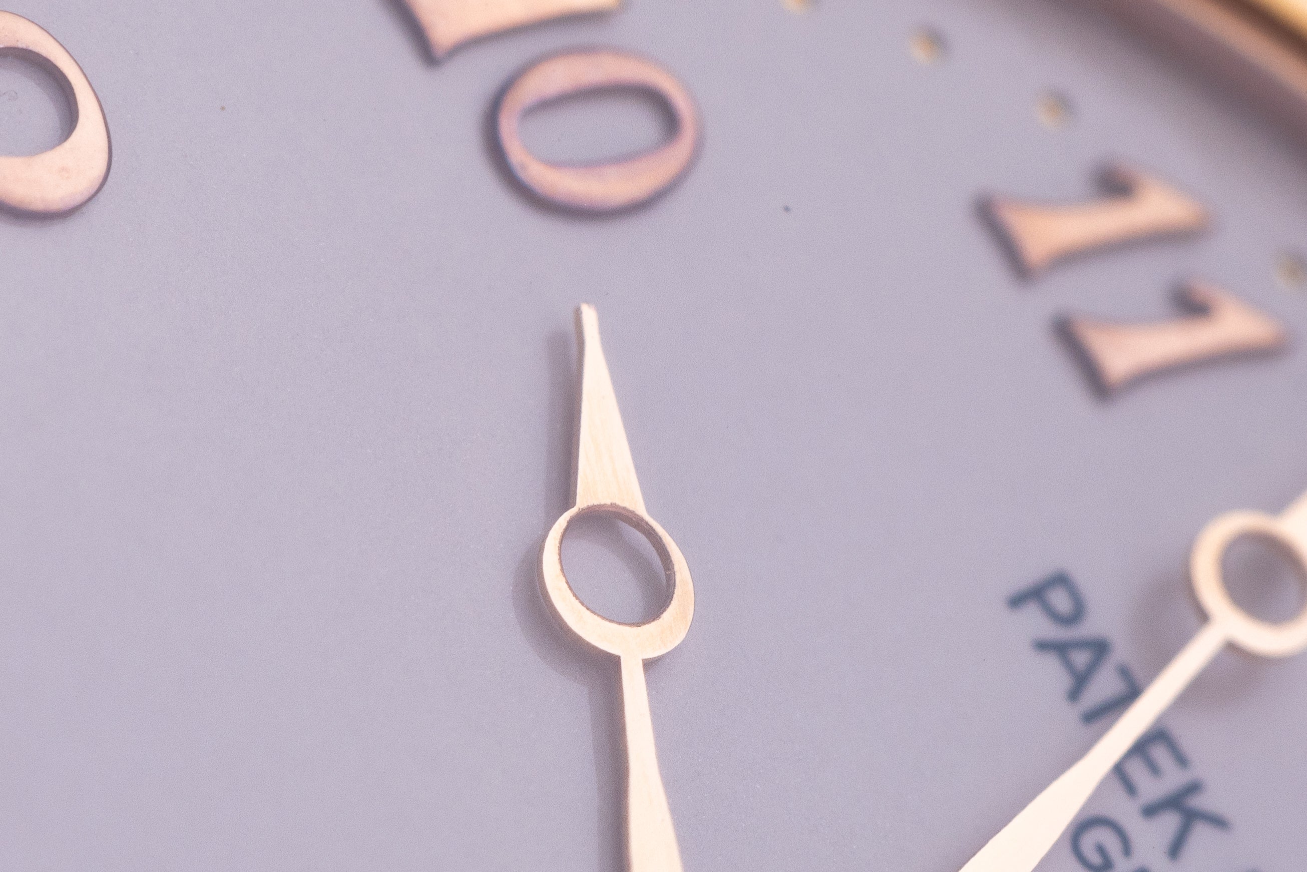 Patek Philippe Calatrava | REF. 3820R | 18k Rose Gold | 32mm