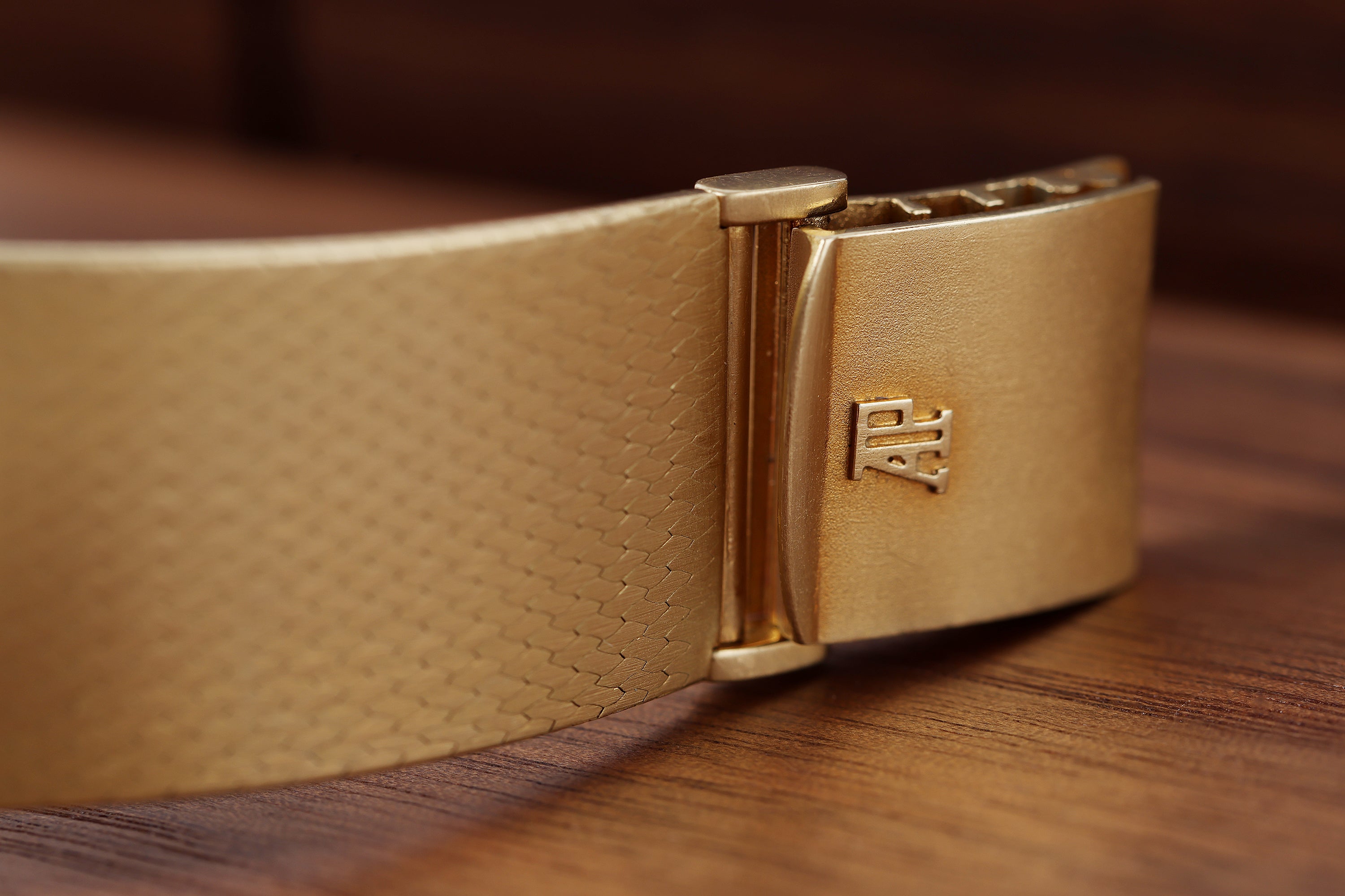 Audemars Piguet Ultra-Thin Cushion-Shaped Vintage Watch | 4mm Thick Case | Black Dial | 34 x 34mm | 18k Yellow Gold | Circa 1970's