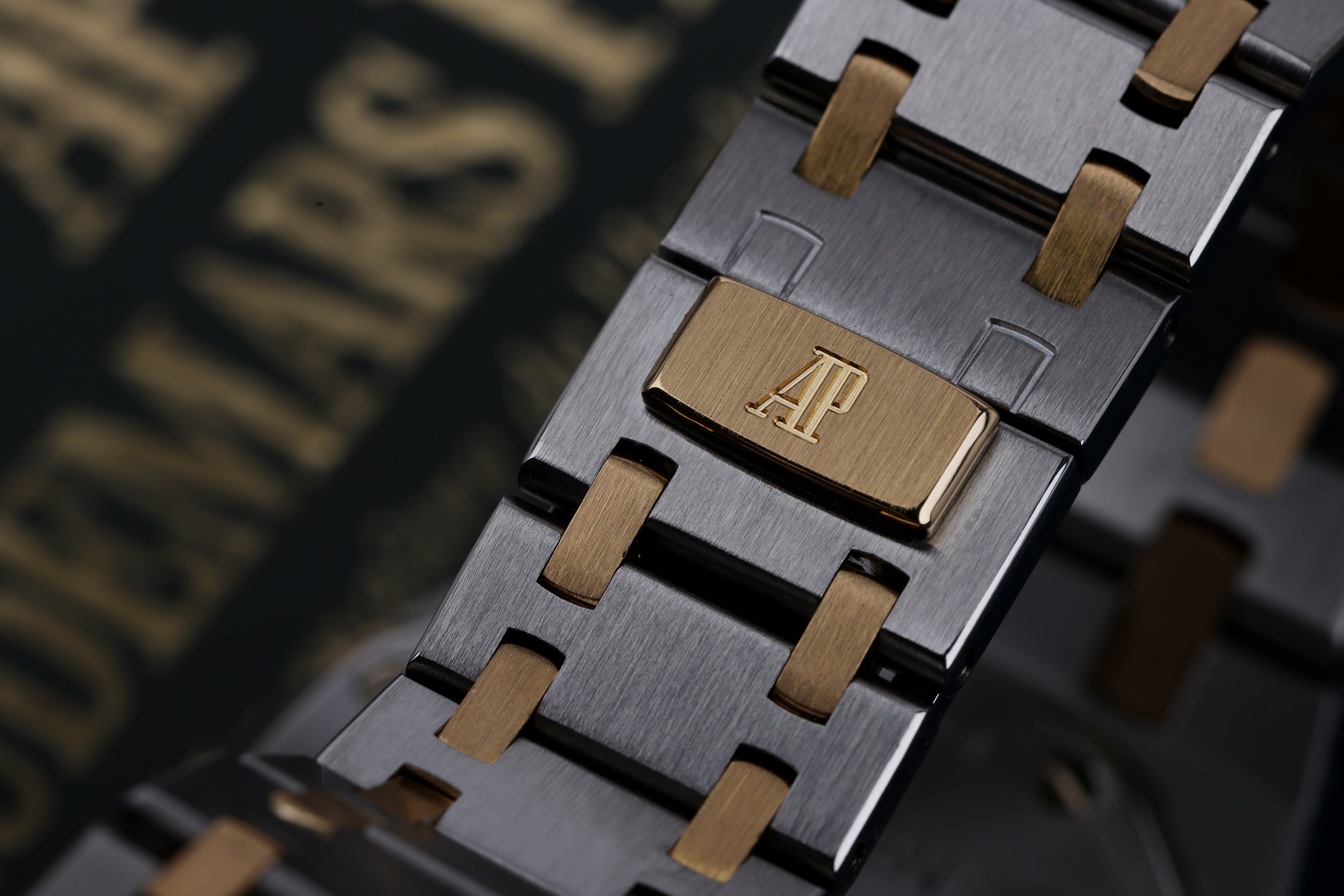 Audemars Piguet Royal Oak Dual Time | REF. 25730SA | Black Dial | Stainless Steel & 18k Yellow Gold | 36mm | Box & Papers | 2000