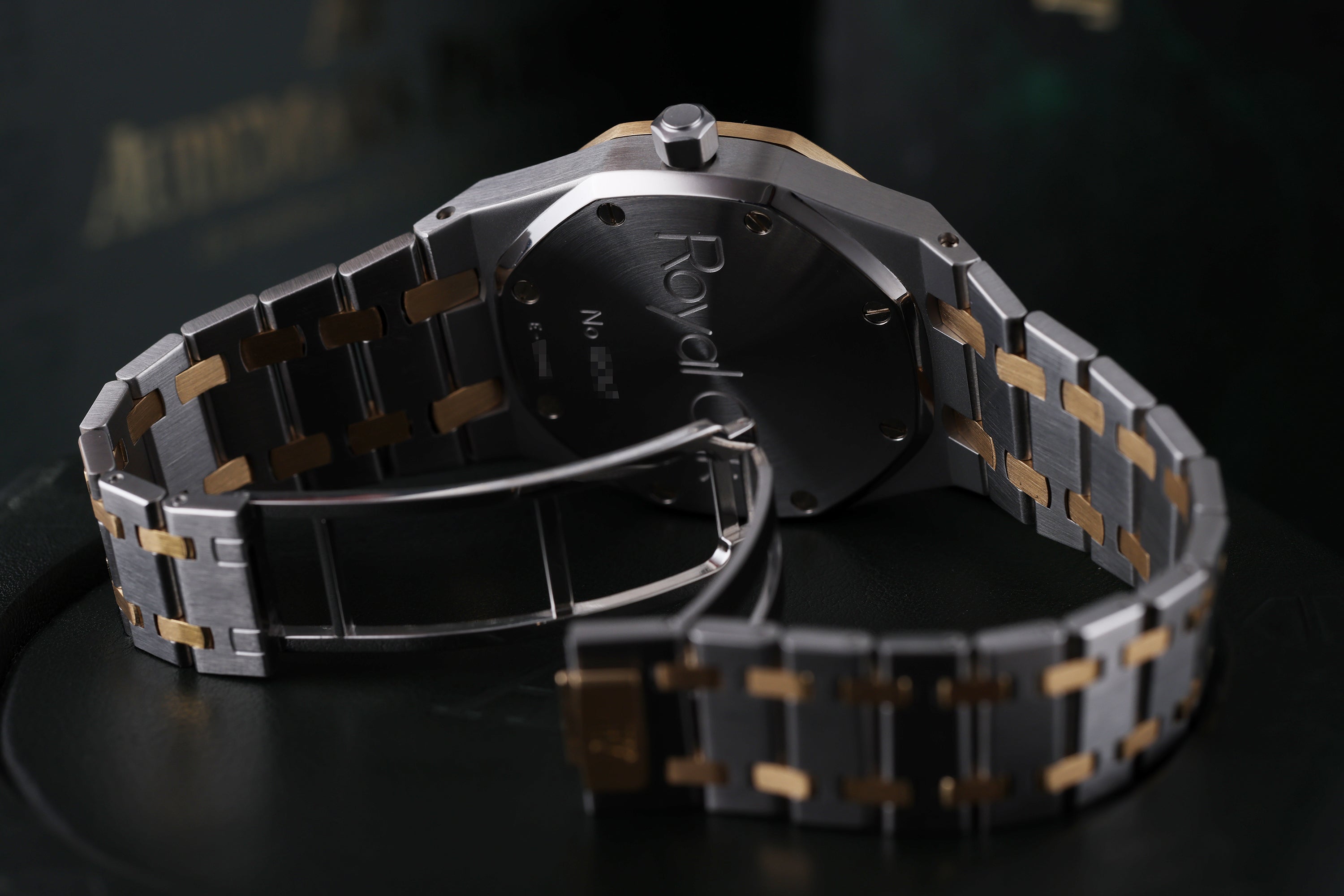 Audemars Piguet Royal Oak Dual Time | REF. 25730SA | Black Dial | Stainless Steel & 18k Yellow Gold | 36mm | Box & Papers | 2000