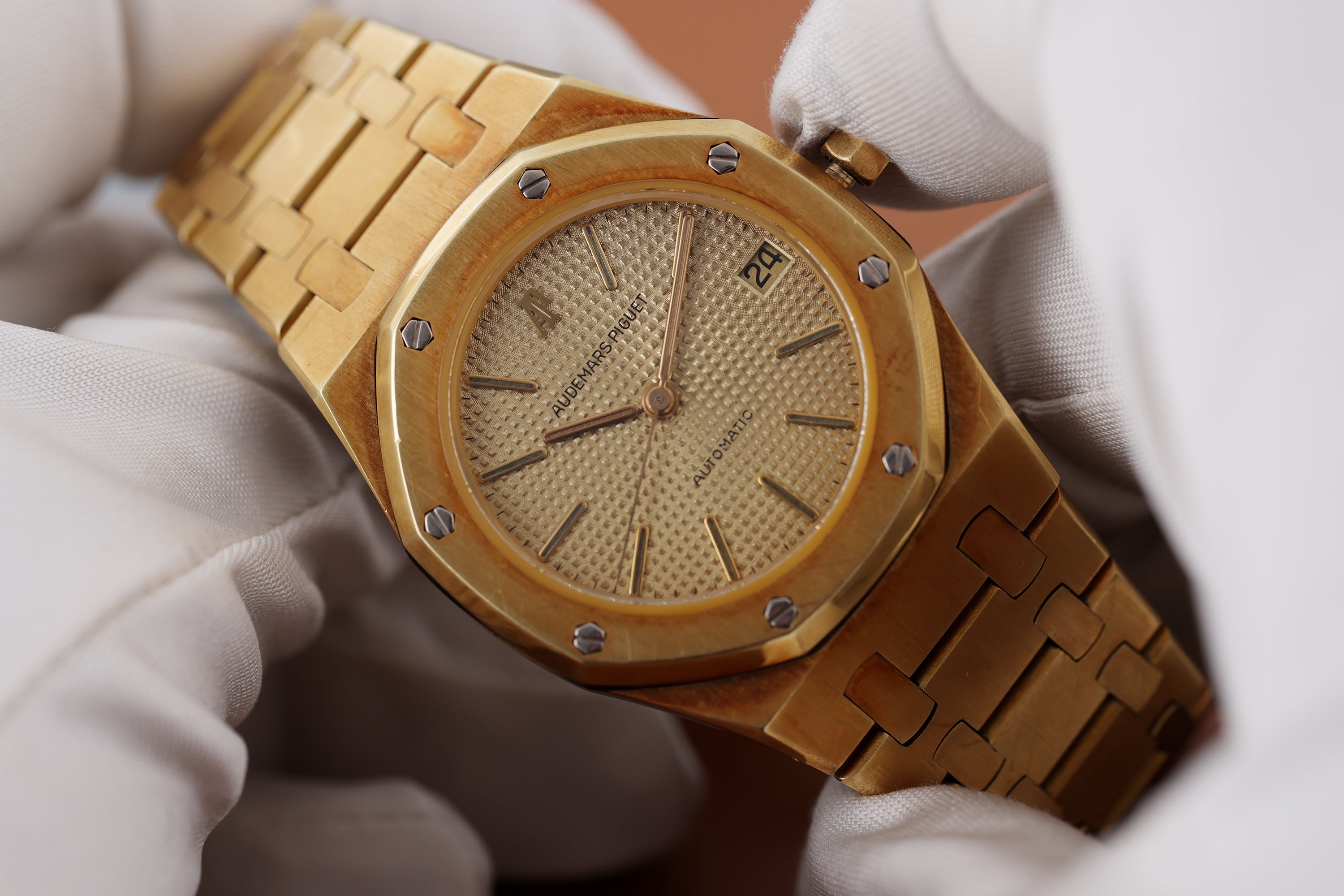 Audemars Piguet Royal Oak 'No. 1' | REF. 4100BA | 35mm | Gold Dial | 18k Yellow Gold | 1980's