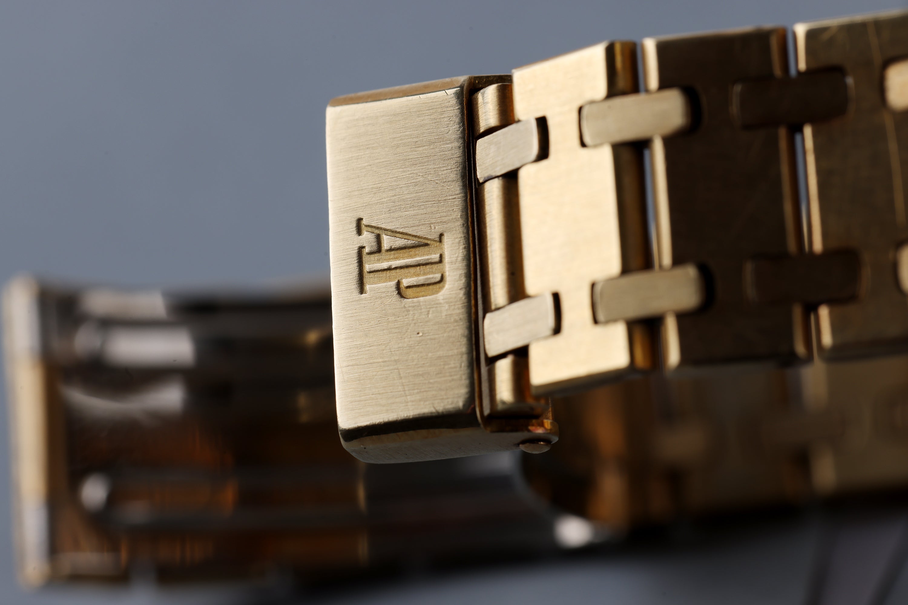 Audemars Piguet Royal Oak 'No. 1' | REF. 4100BA | 35mm | Gold Dial | 18k Yellow Gold | 1980's
