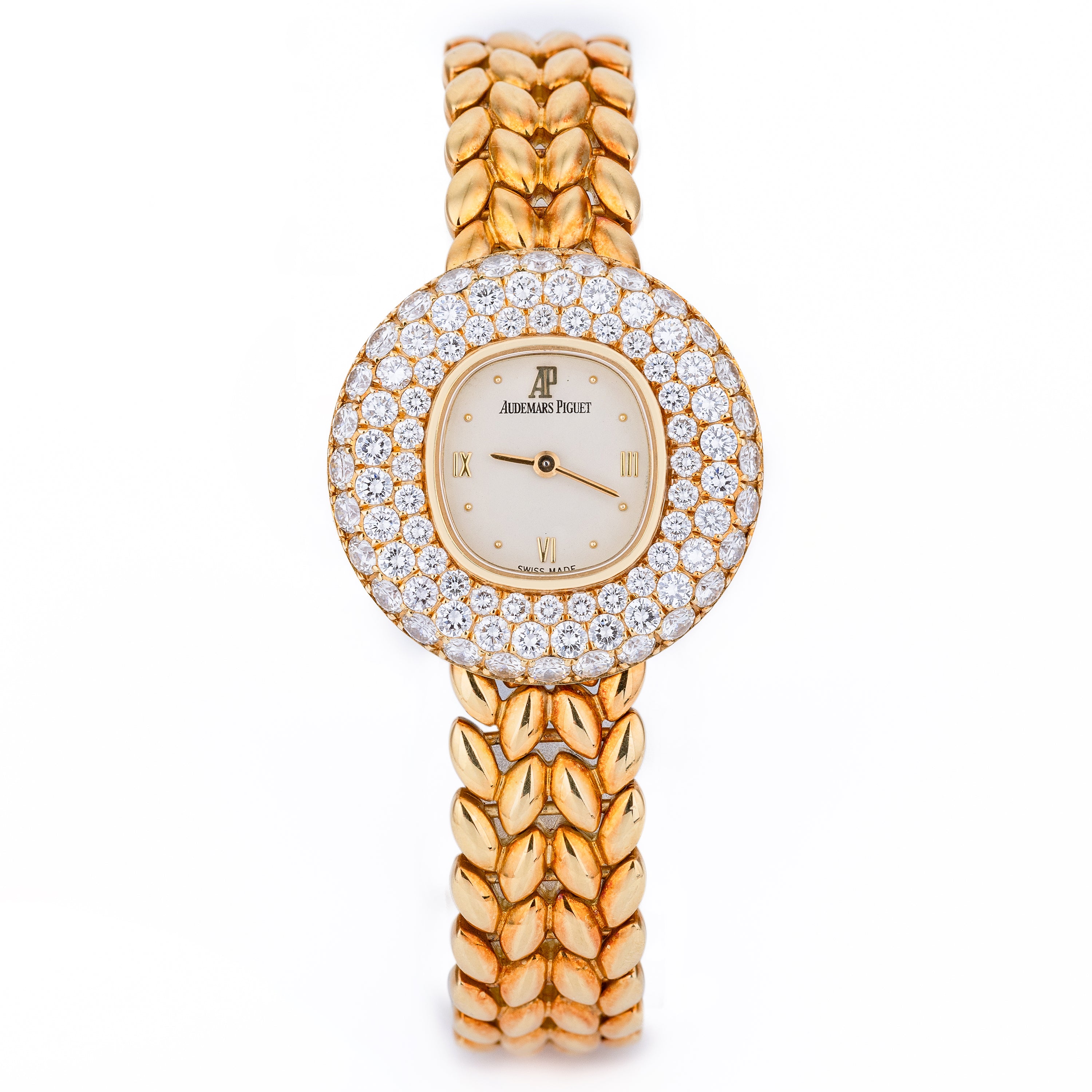 Audemars Piguet Vintage Ladies Wristwatch | 31mm | Large Diamond Bezel | Integrated Bracelet | 1990's | 18k Yellow Gold