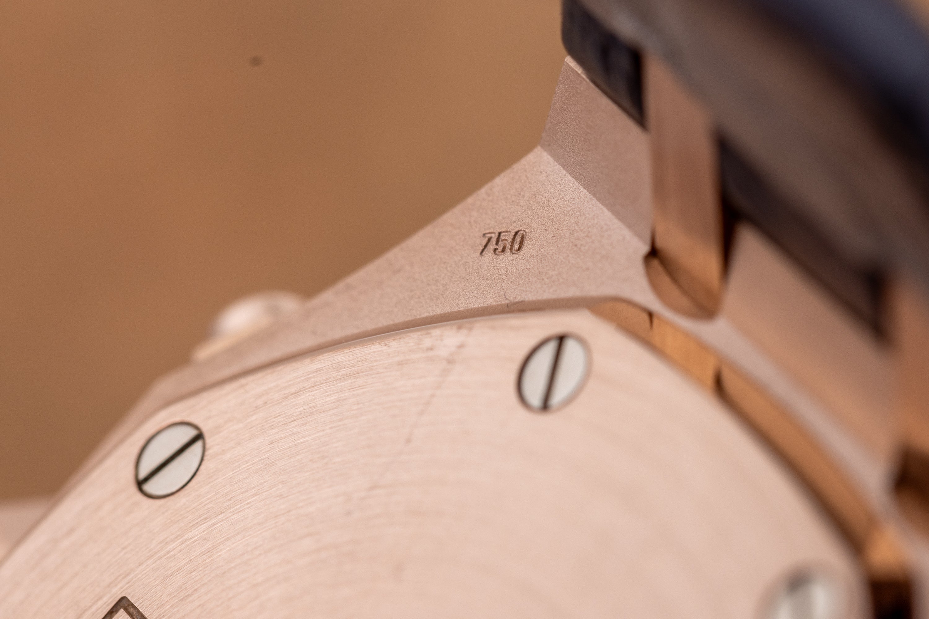 Audemars Piguet Royal Oak | REF. 26022OR.OO.D088CR.01 | 39mm | Box & Papers | 18k Rose Gold