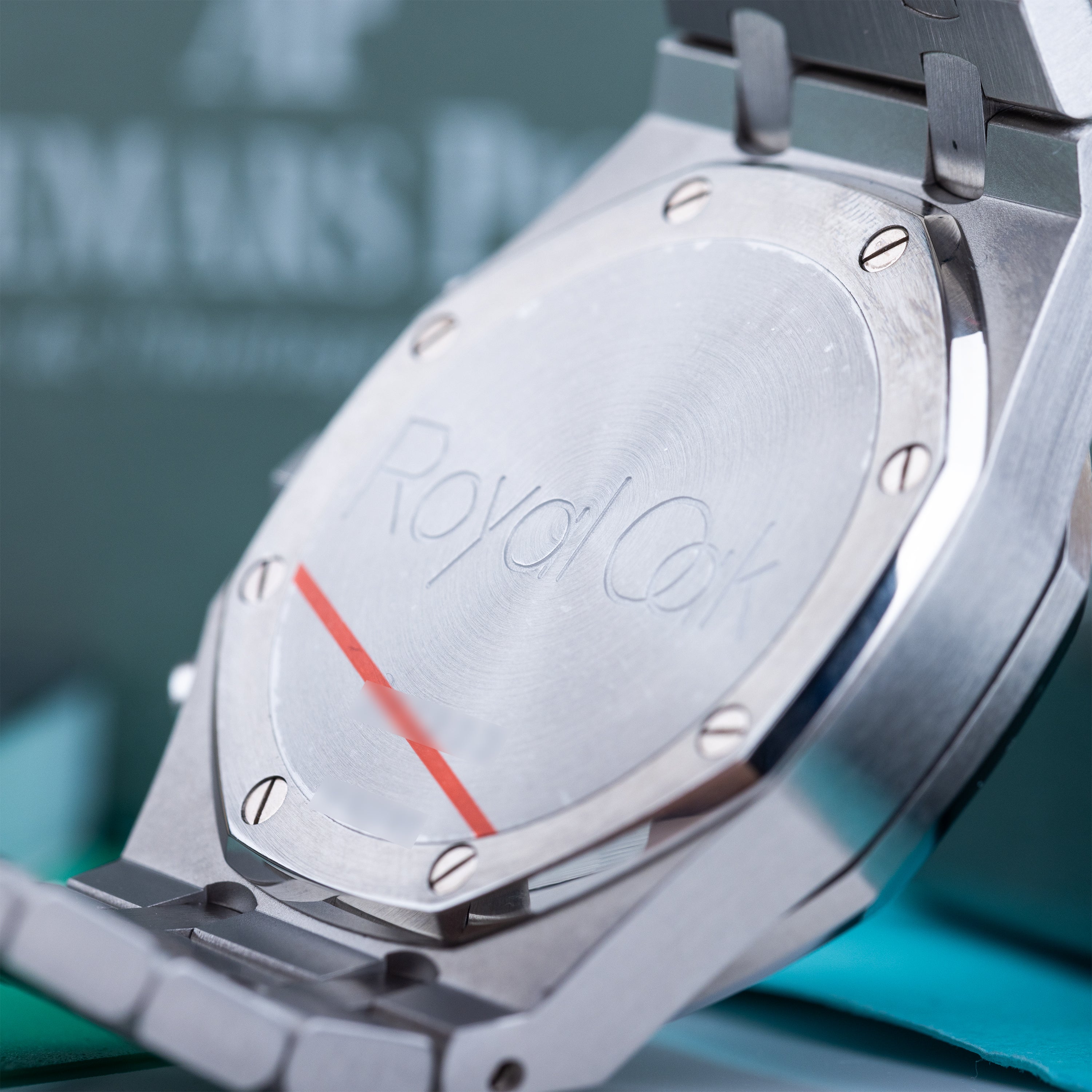 Audemars Piguet Royal Oak Chronograph | REF. 26300ST.OO.1110ST.07 | Blue Dial | Box & Papers | 2010 | Stainless Steel