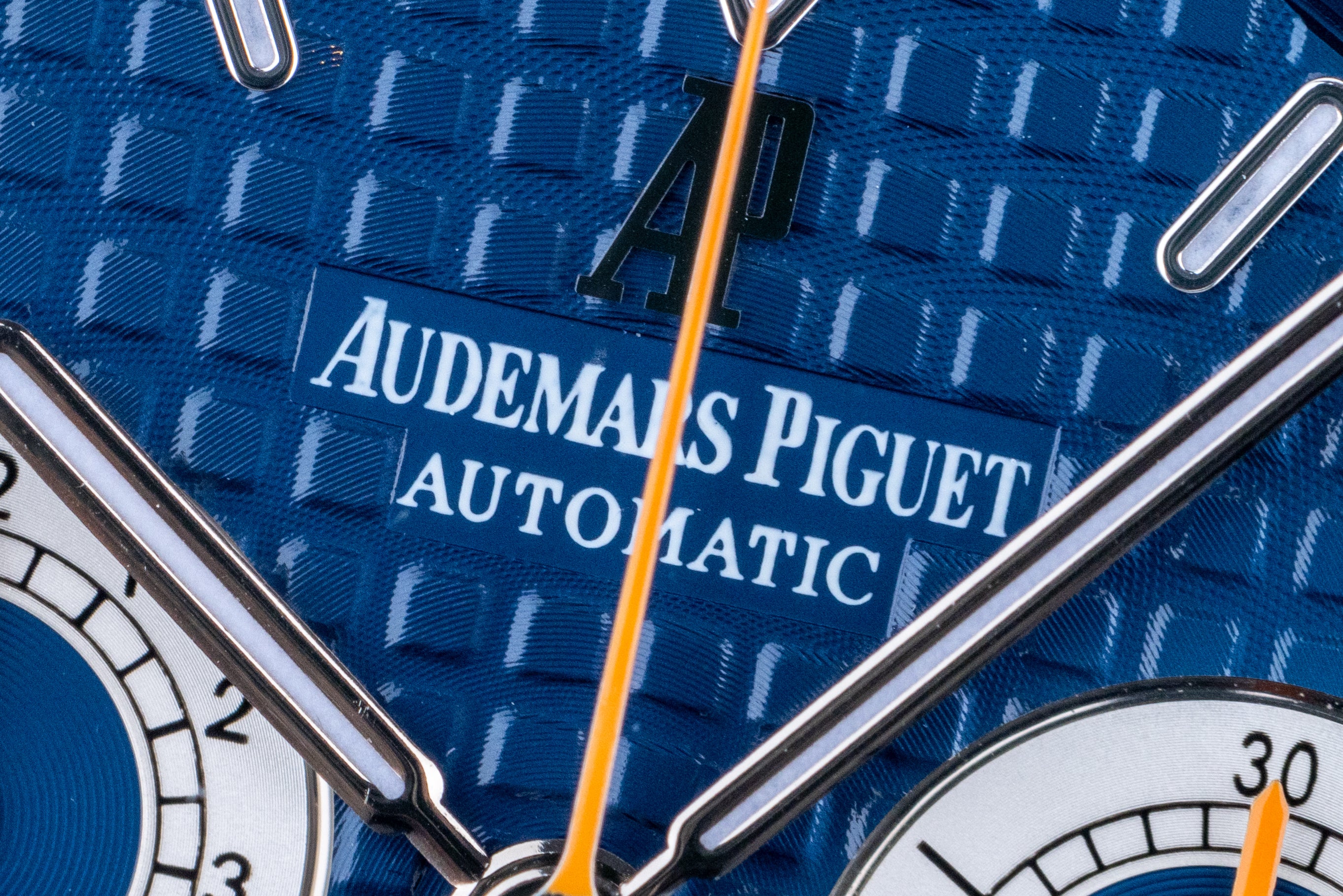 Audemars Piguet Royal Oak Chronograph | REF. 26300ST.OO.1110ST.07 | Blue Dial | Box & Papers | 2010 | Stainless Steel