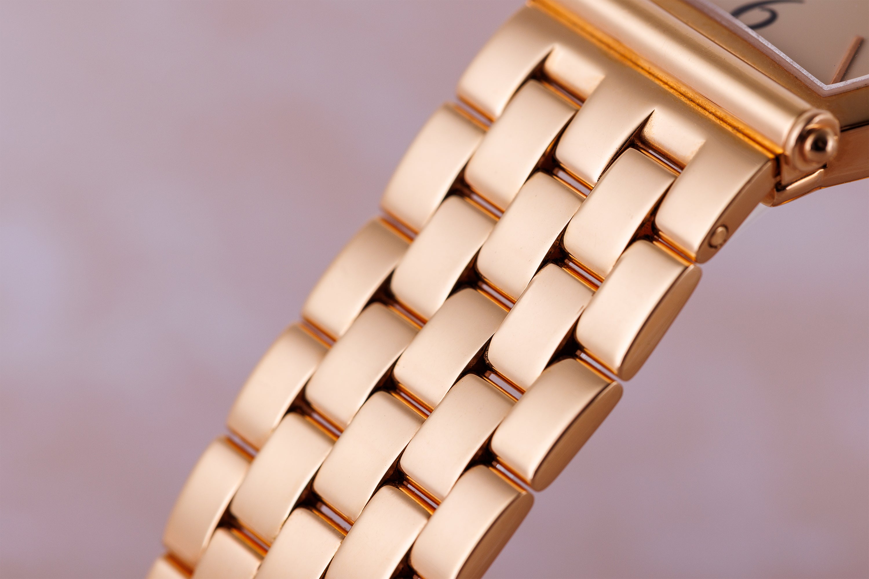 Audemars Piguet Carnegie | Enamel Dial | Tonneau-Shaped | 18k Rose Gold | 25mm | 1990's