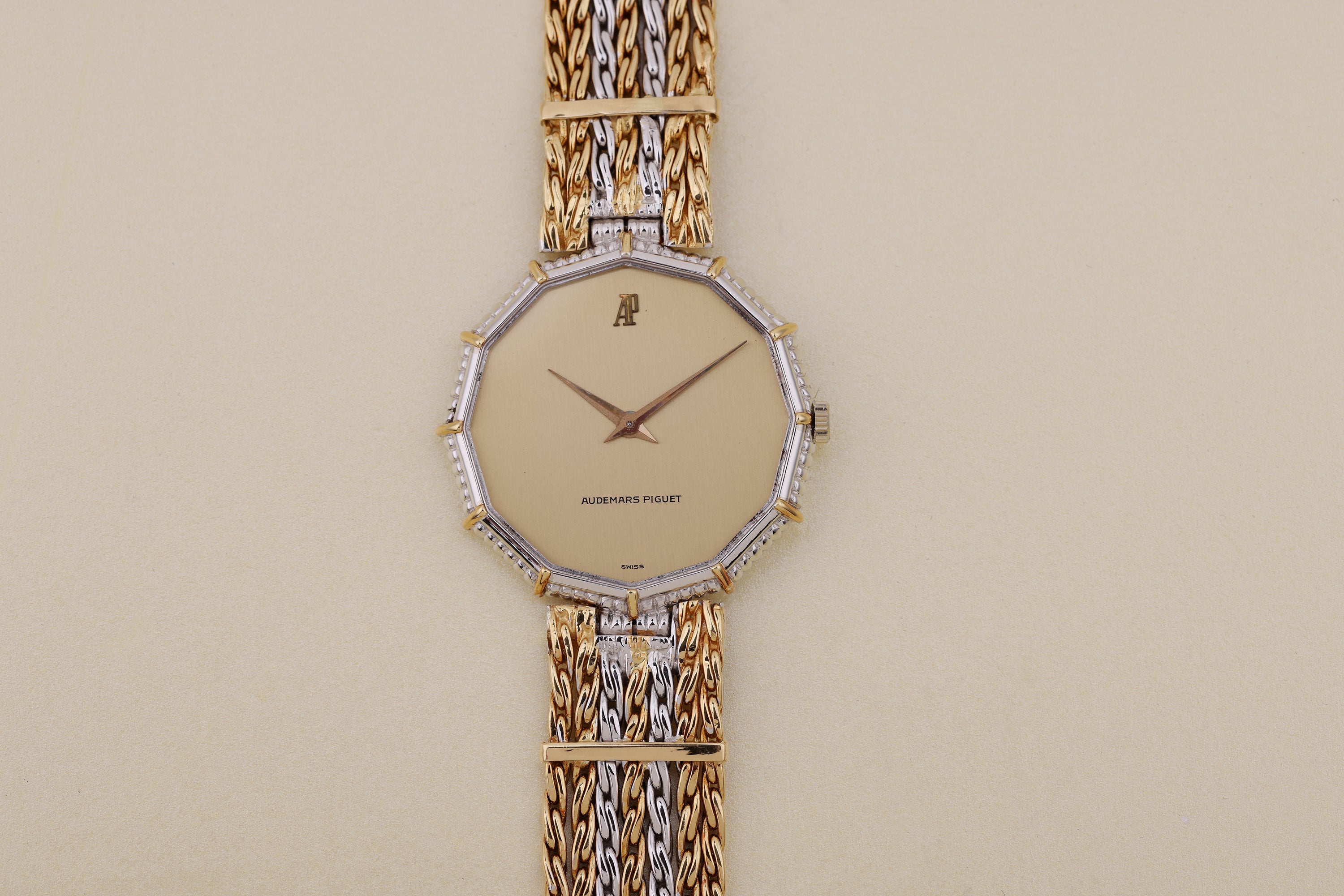 Audemars Piguet | Gerald Genta Bracelet | Dodecagon Shaped | 18k Yellow & White Gold | 31.5mm | Manual Wind | 1970s