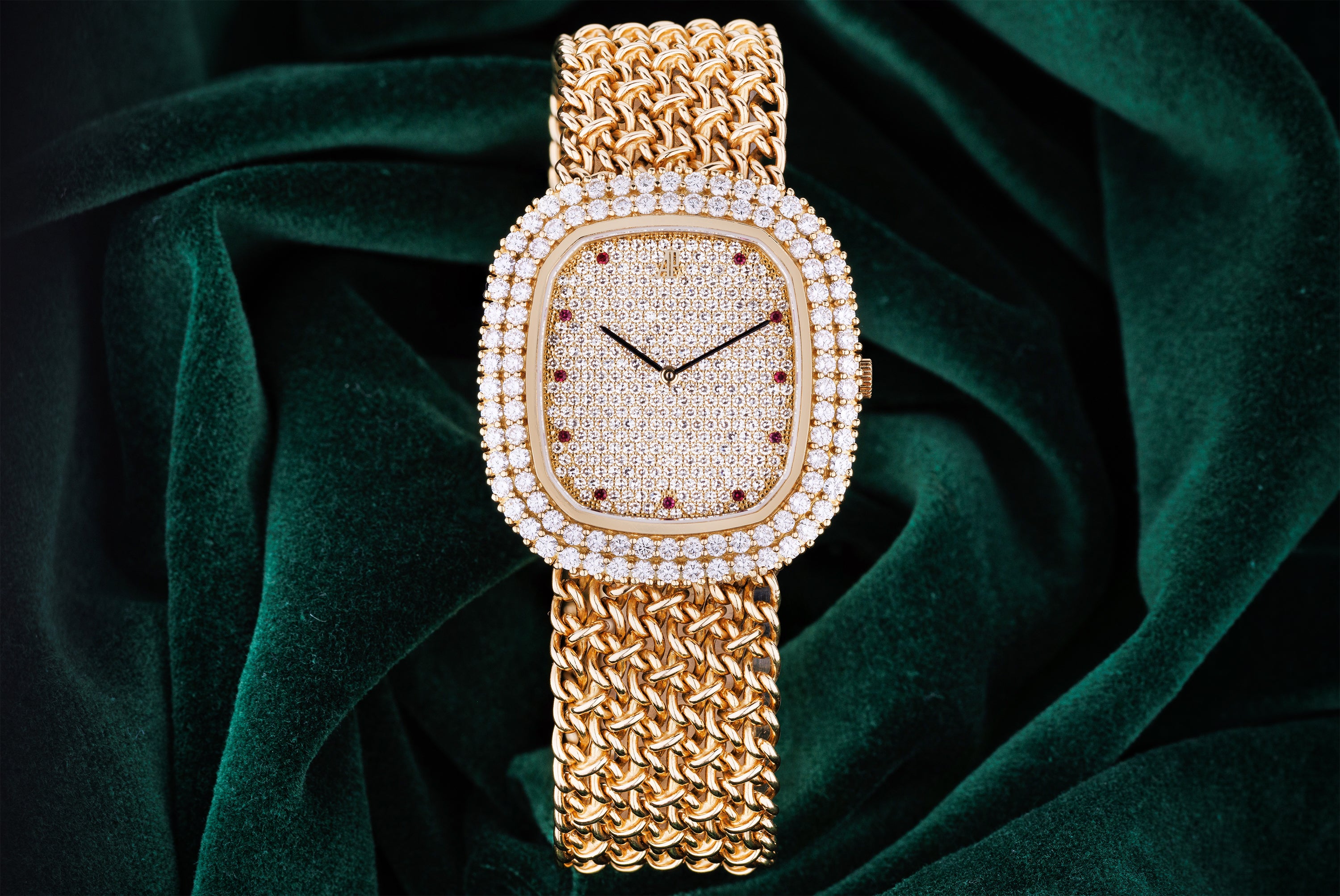 Audemars Piguet 1990's Wristwatch | Pavé Diamond & Ruby Dial | 18k Yellow Gold | Manual Wind | 33.5mm