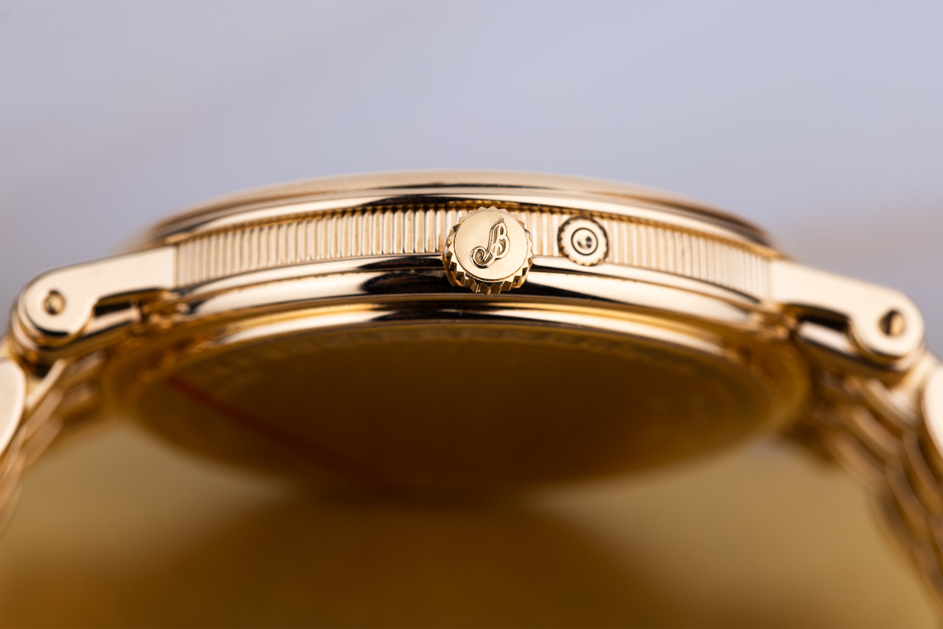 Breguet Classique | REF. 3130 | Power Reserve & Moonphase Display | Silver Dial | 18k Yellow Gold